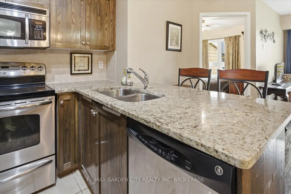 330 PRINCE CHARLES Drive, #1402