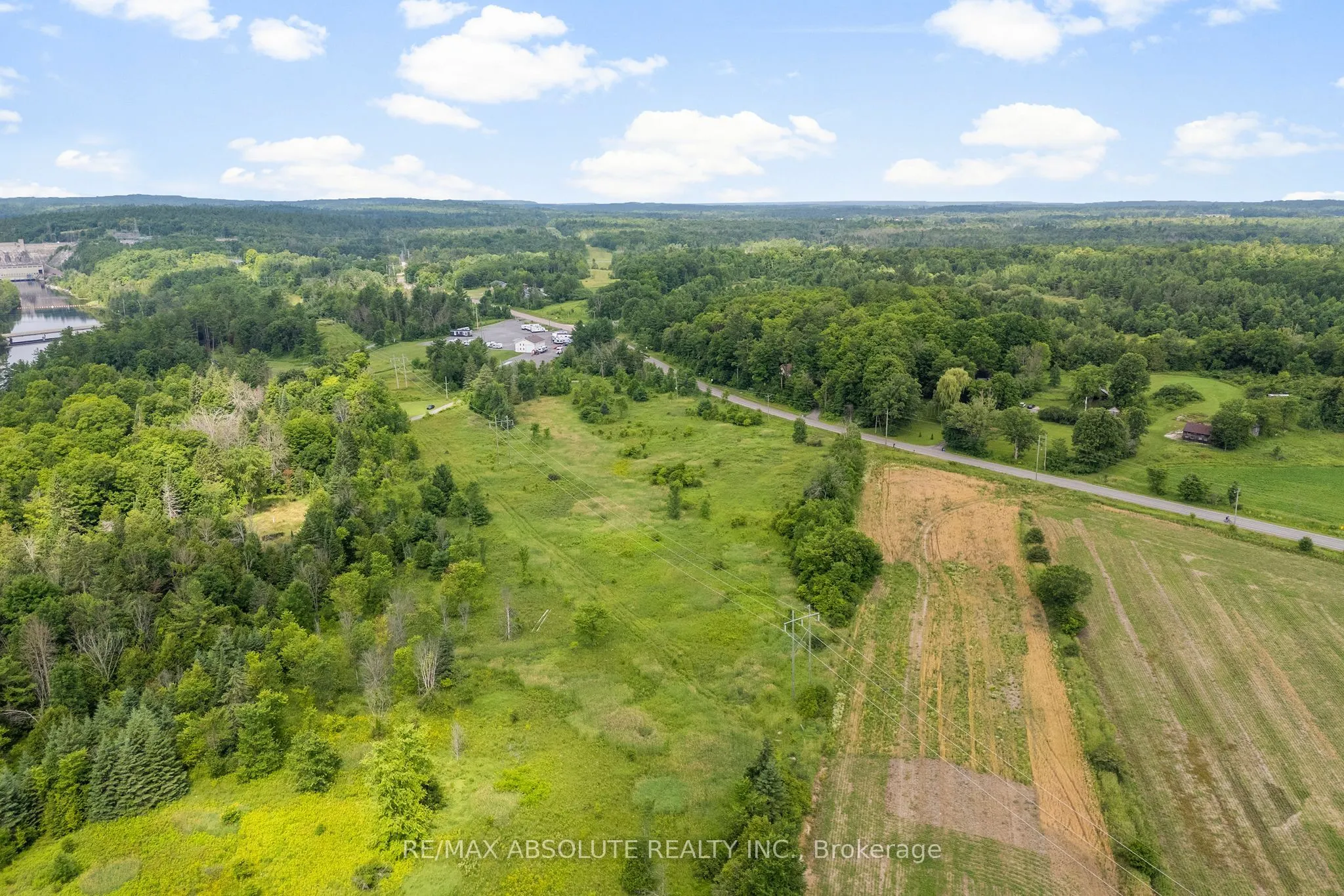 702 Part 18 Flat Rapids Road