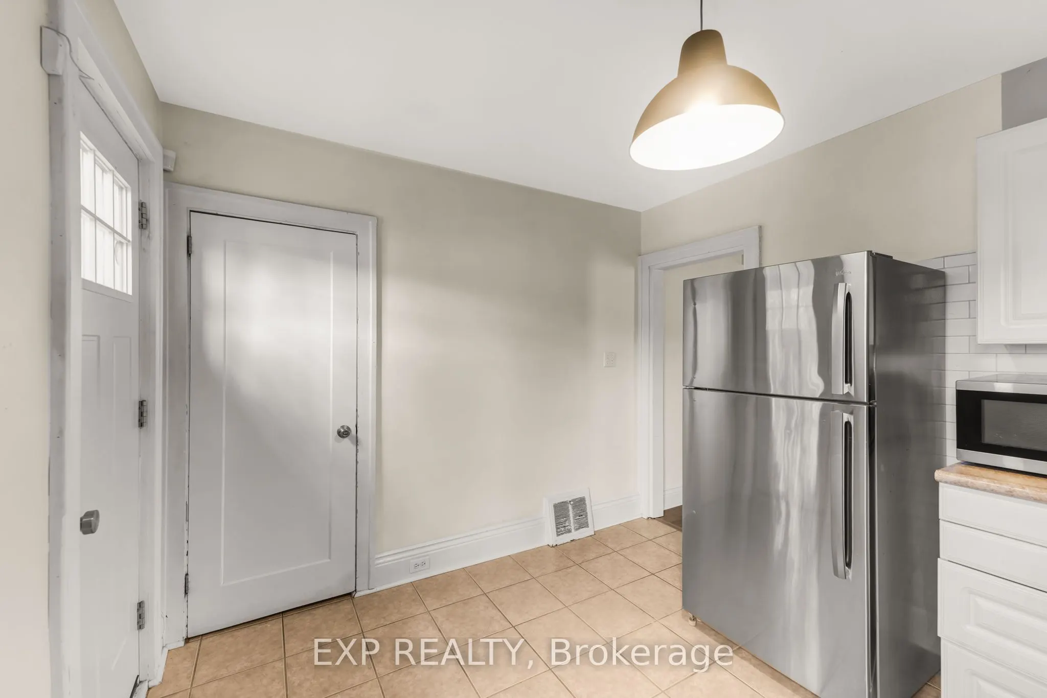 118 Mountville Avenue