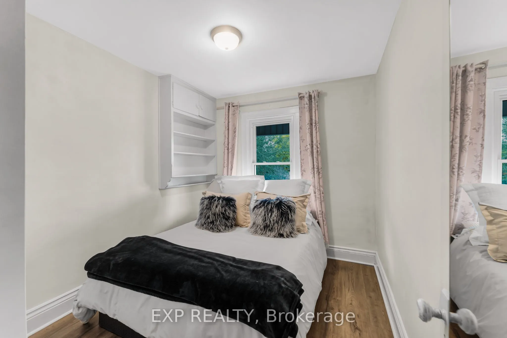 118 Mountville Avenue