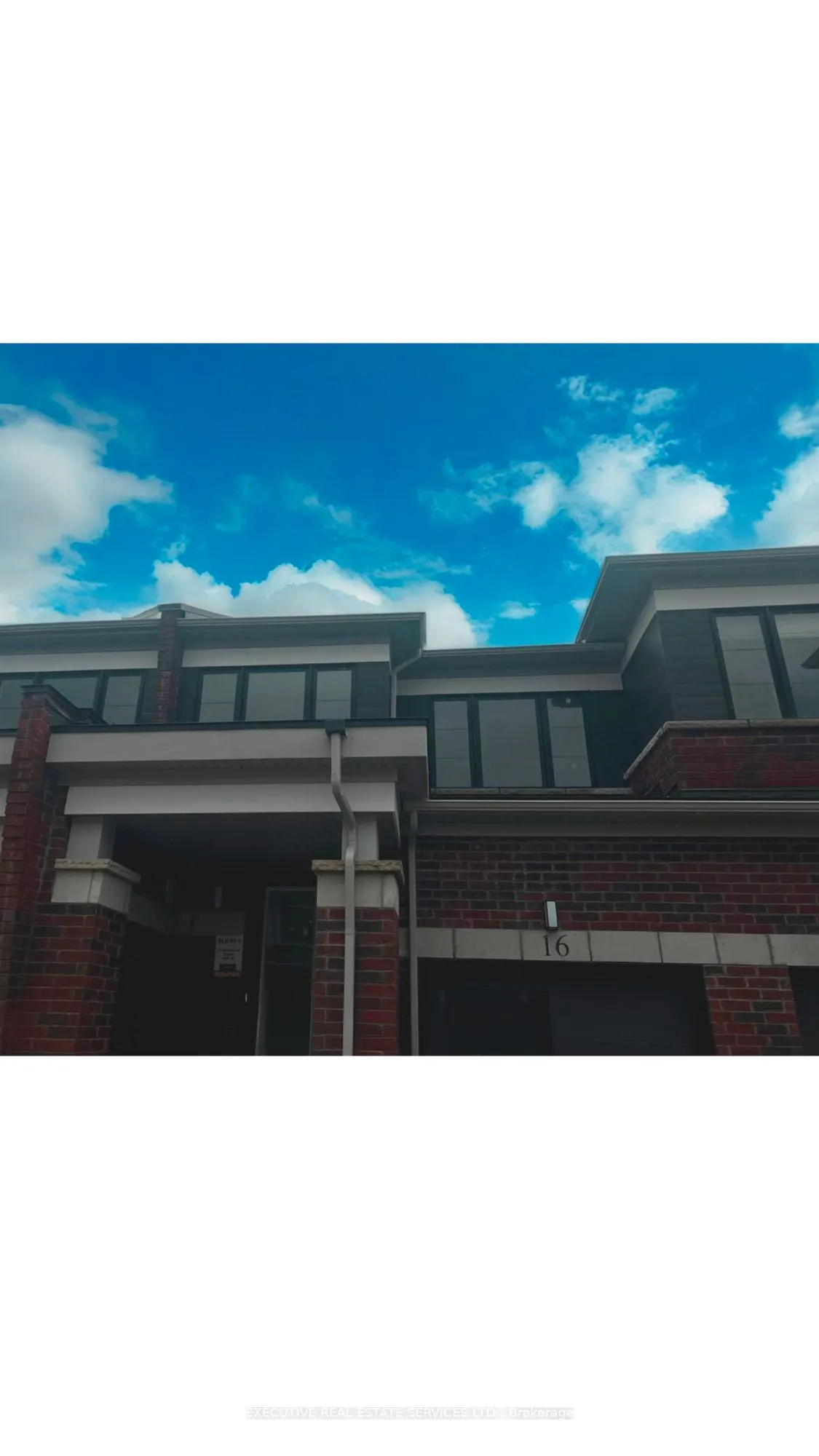 15 Blacklock Street, #16