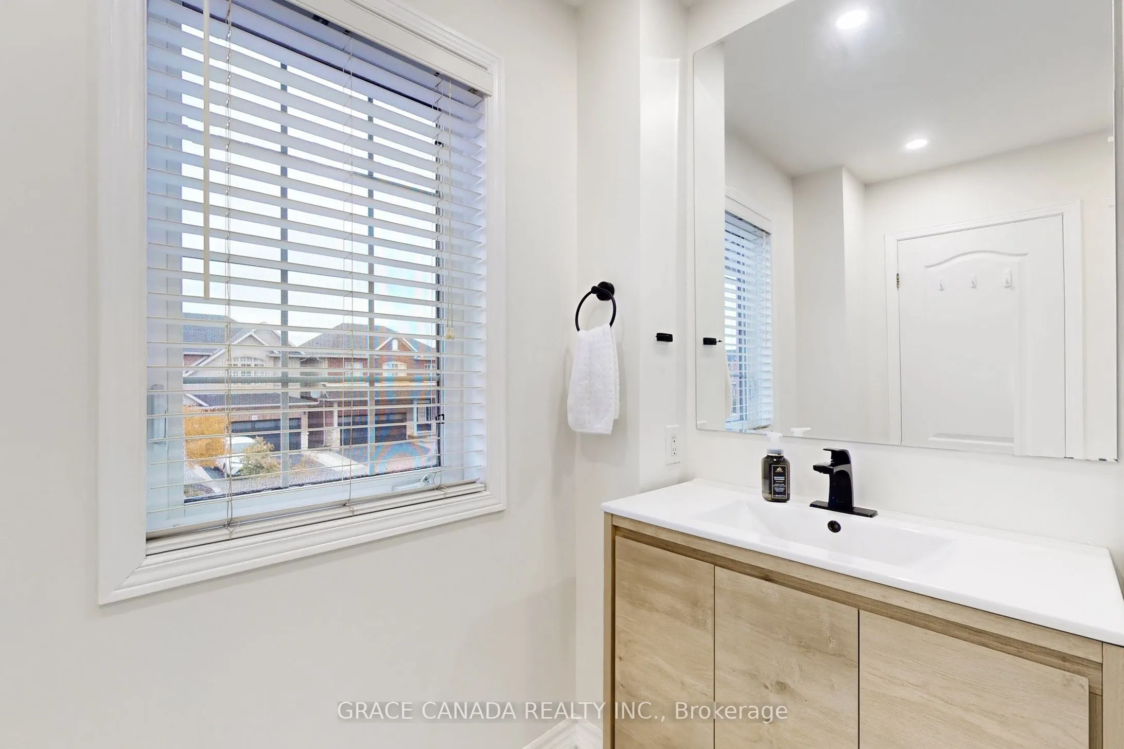 43 Bankfield Crescent