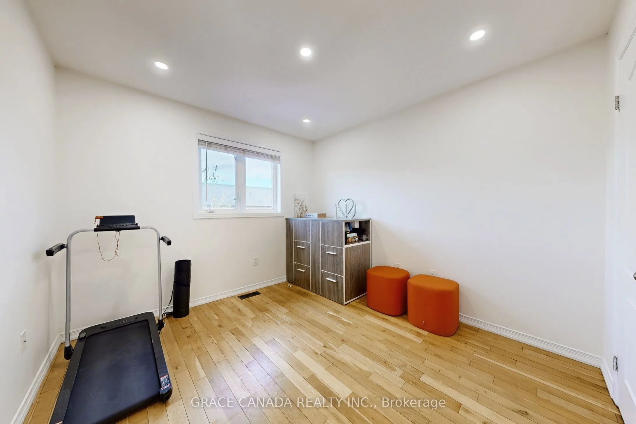 43 Bankfield Crescent