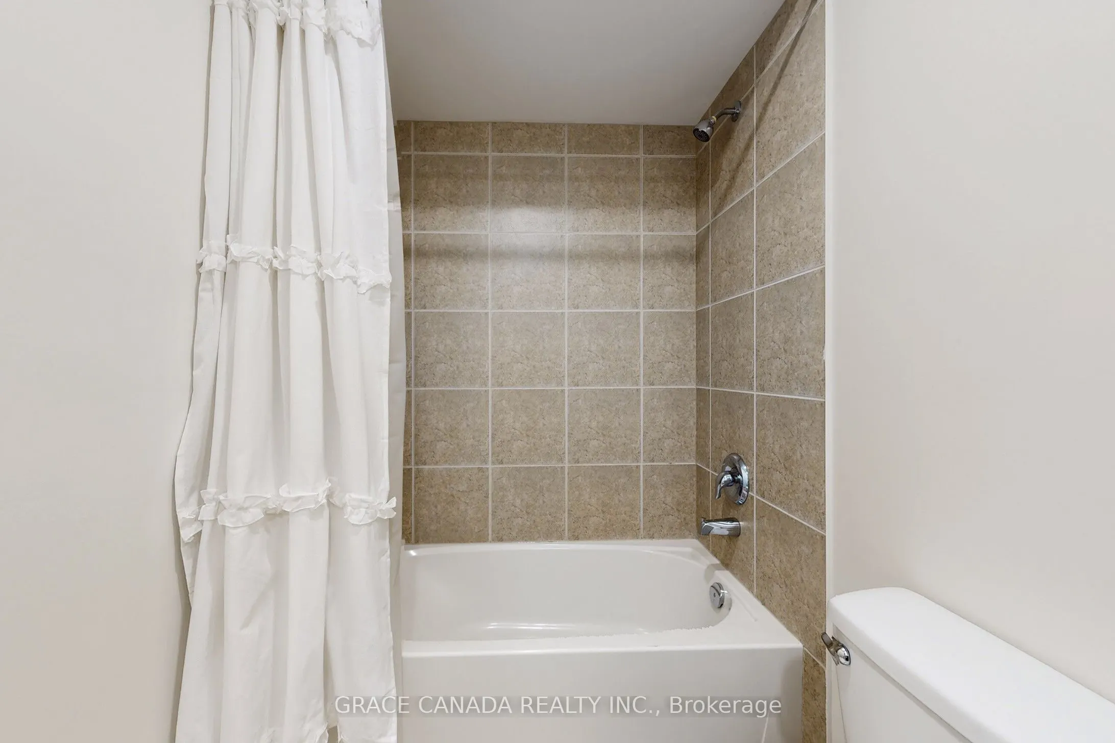 43 Bankfield Crescent