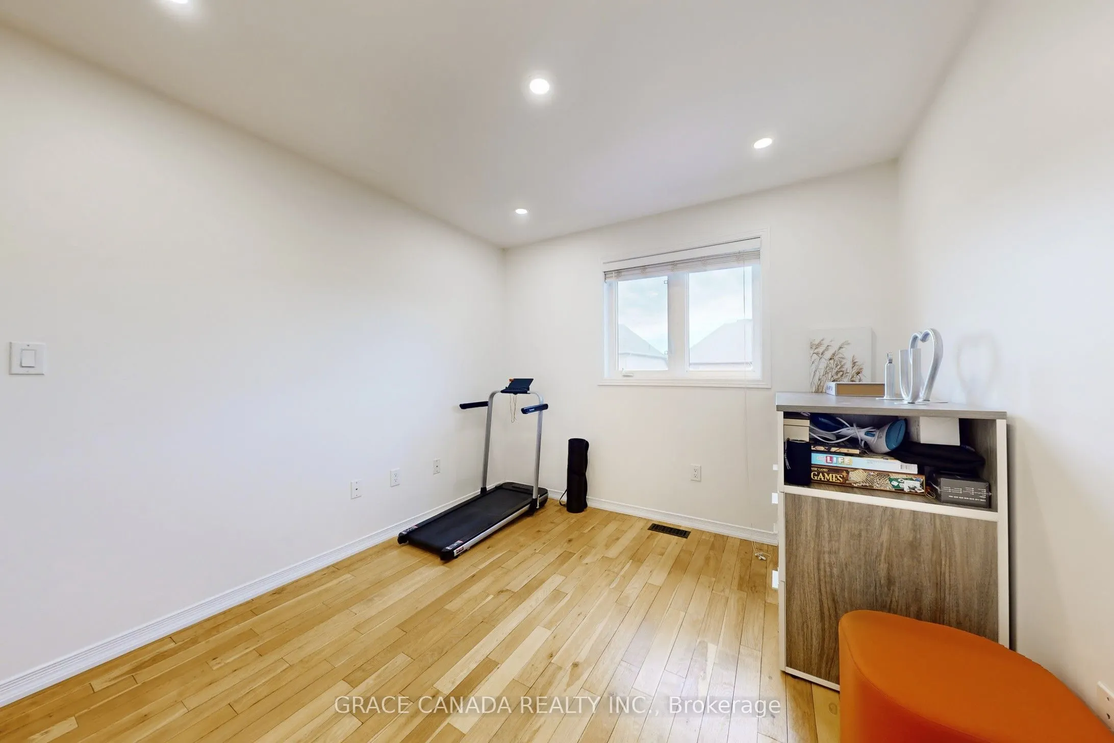 43 Bankfield Crescent