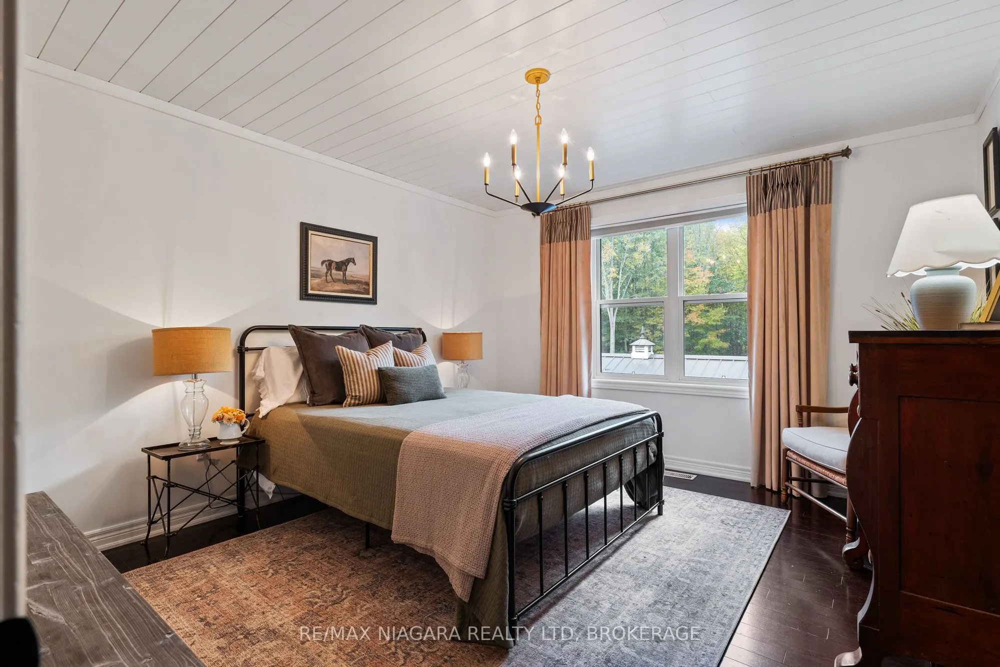 51268 Tunnacliffe Road S