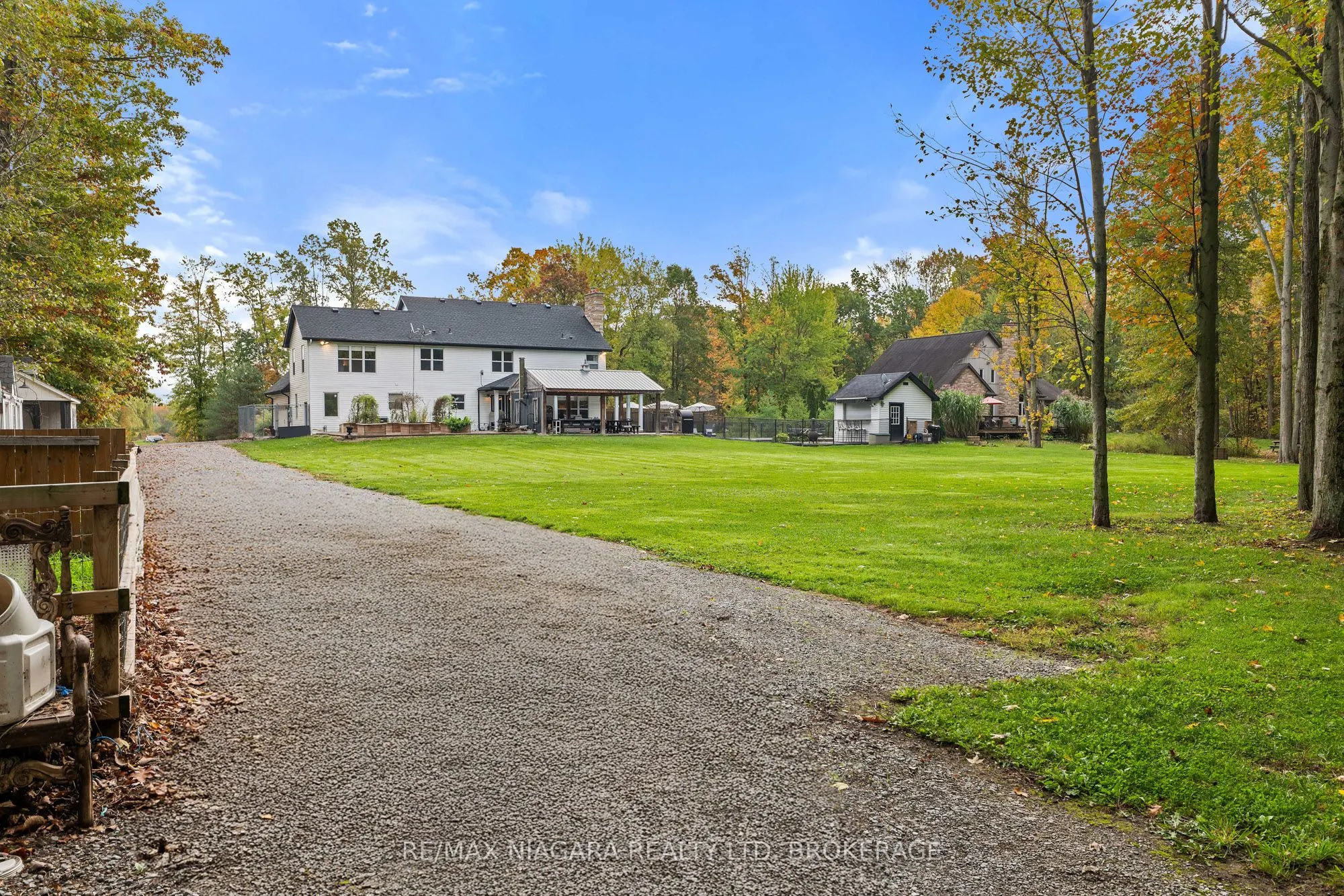 51268 Tunnacliffe Road S