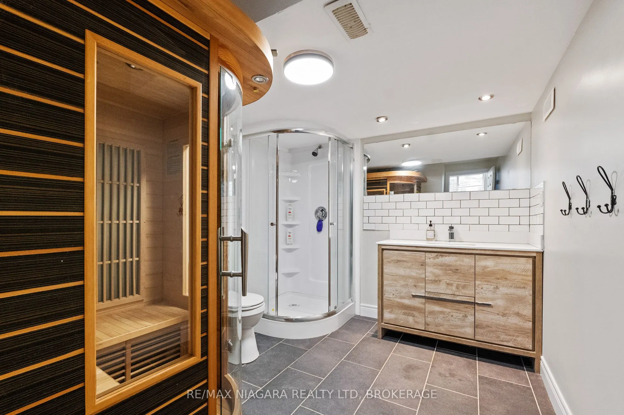 51268 Tunnacliffe Road S