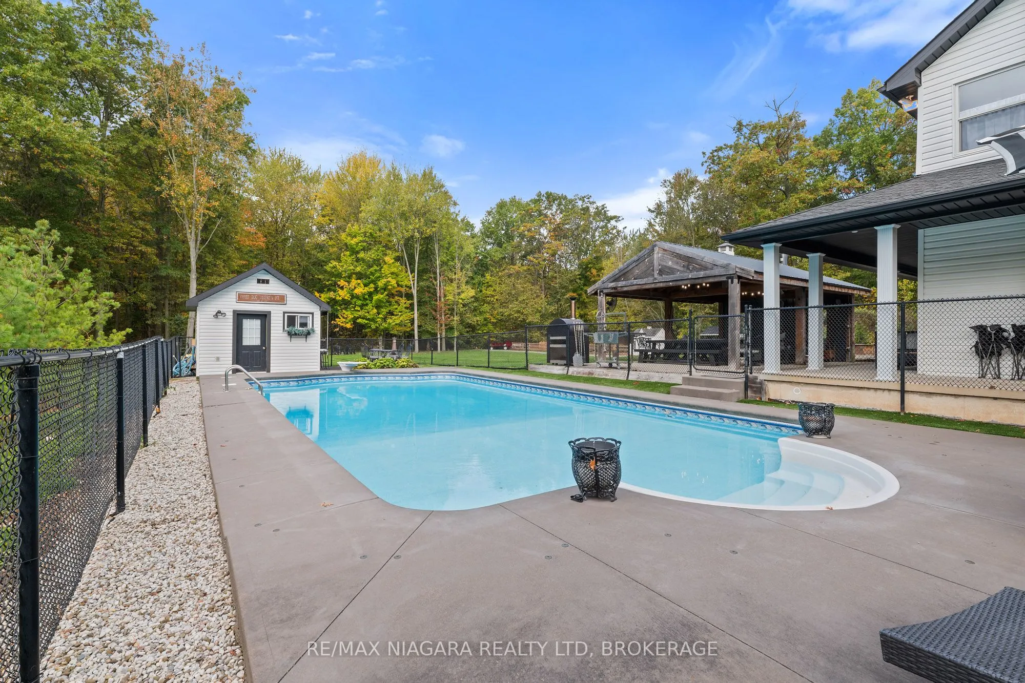 51268 Tunnacliffe Road S