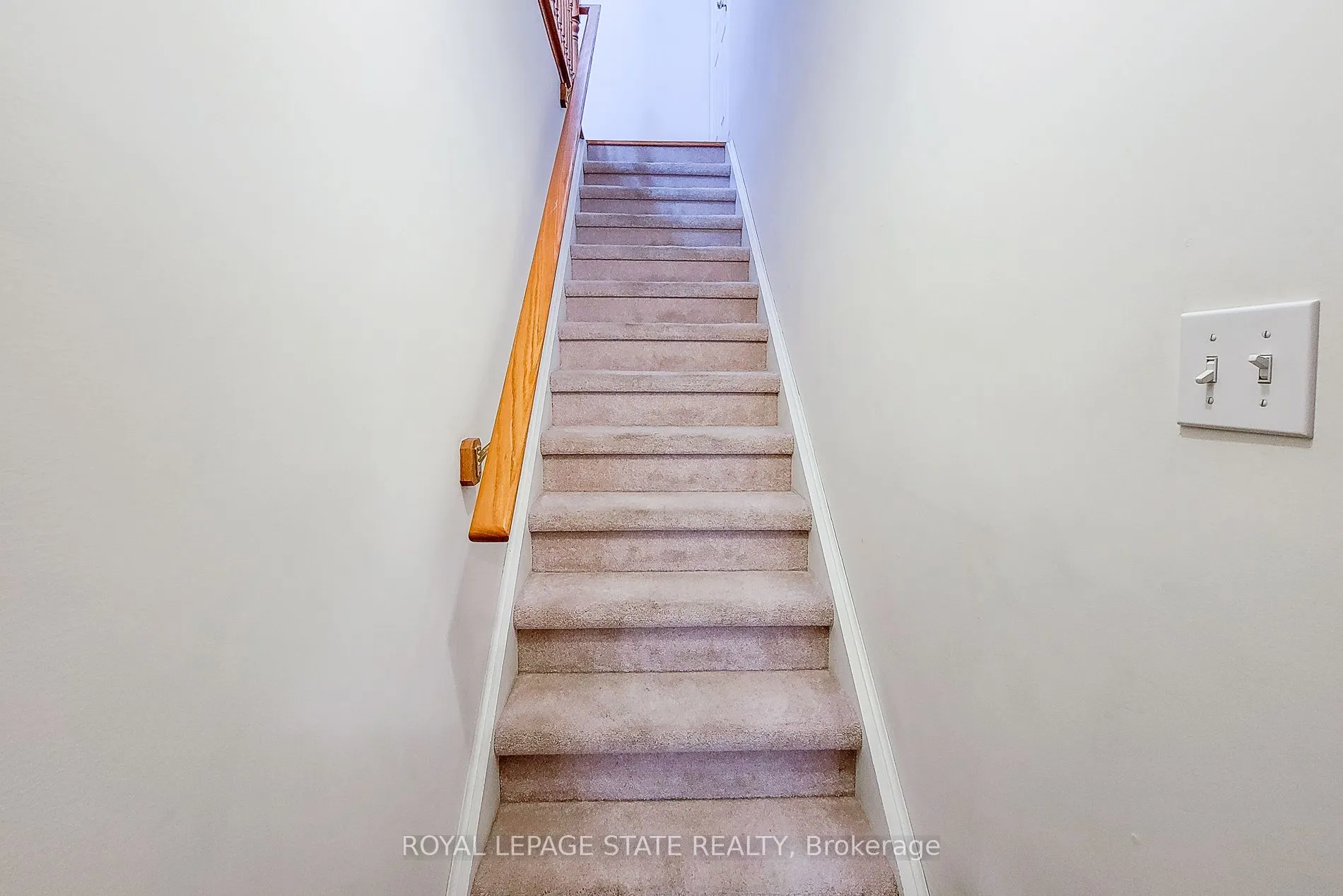 751 Rymal Road W, #22