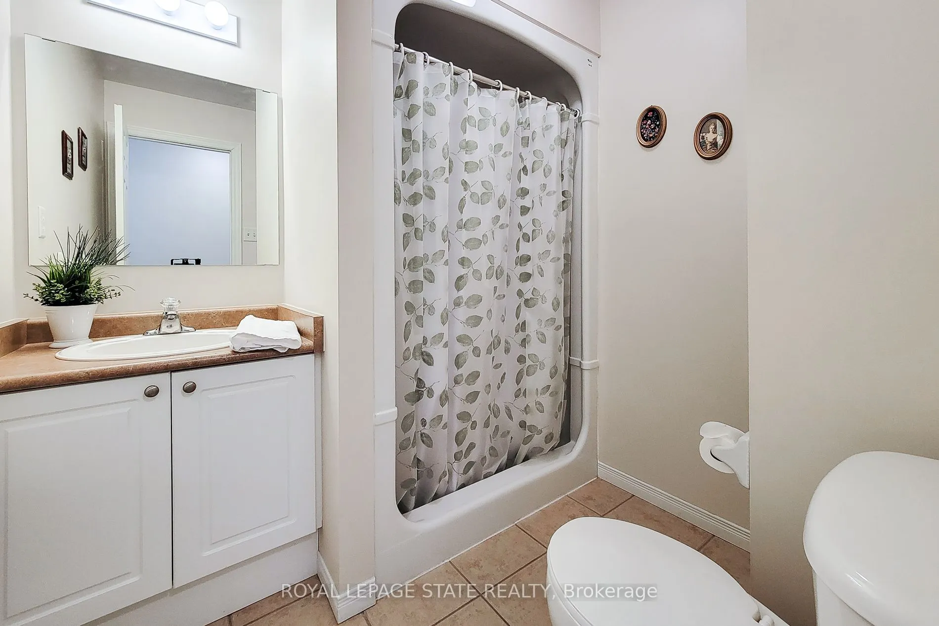 751 Rymal Road W, #22