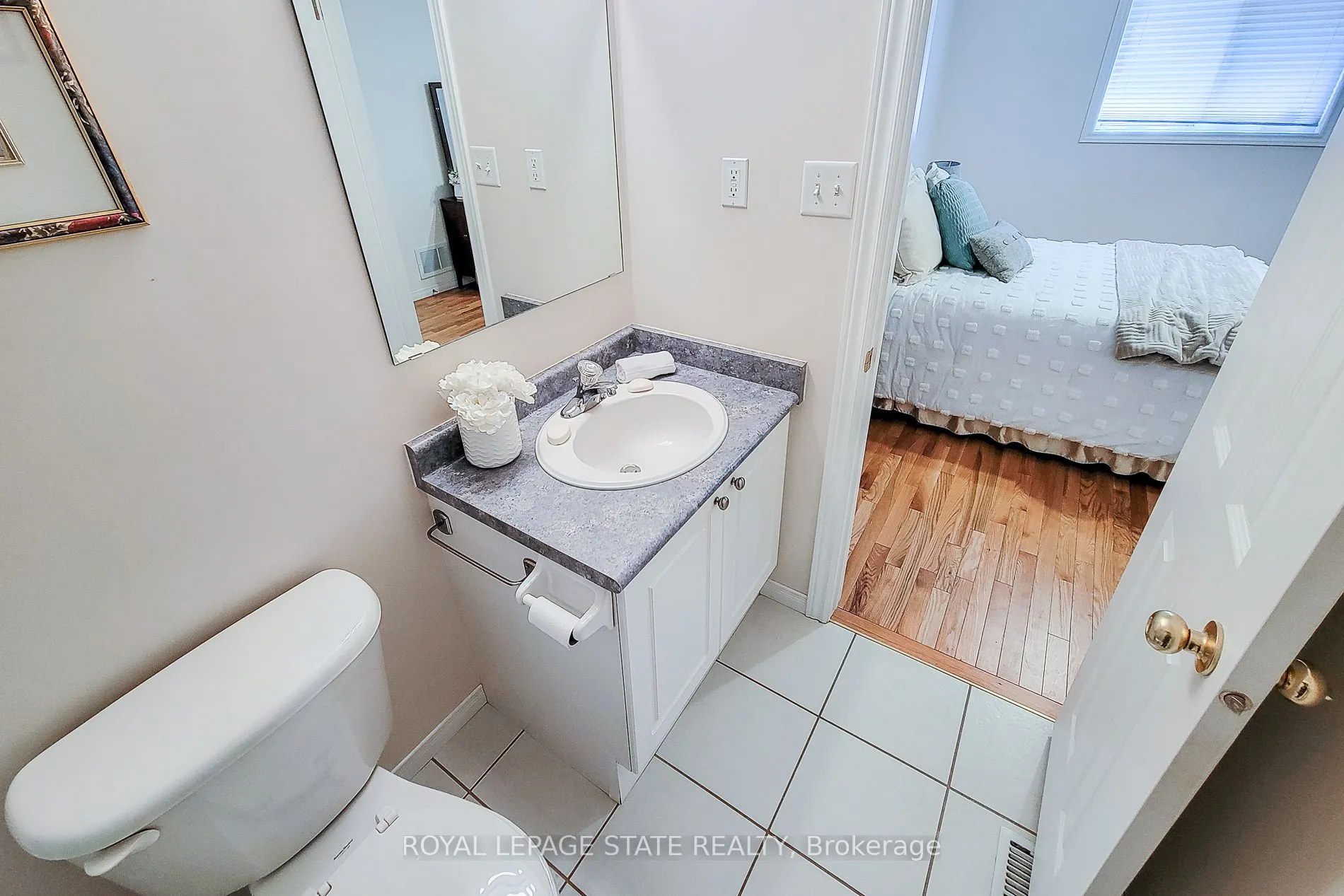 751 Rymal Road W, #22