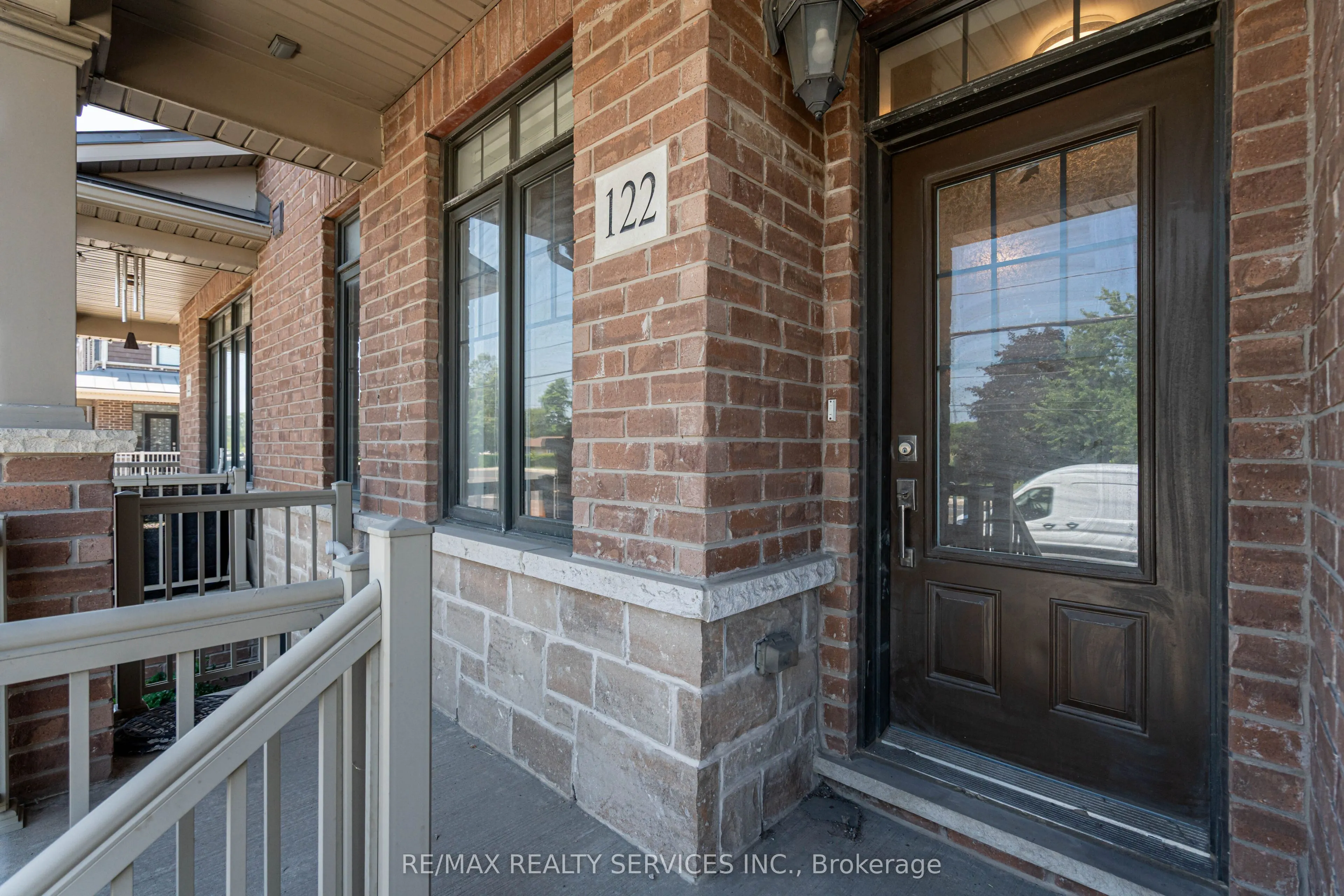 1890 Rymal Road E, #122