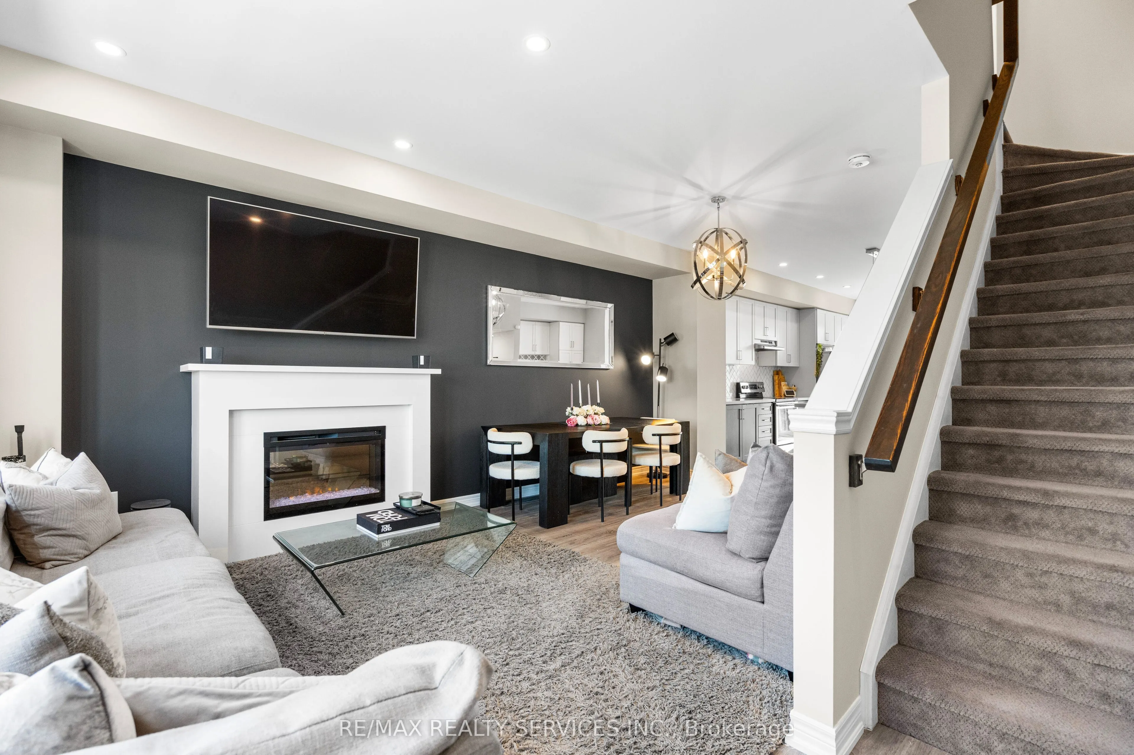 1890 Rymal Road E, #122