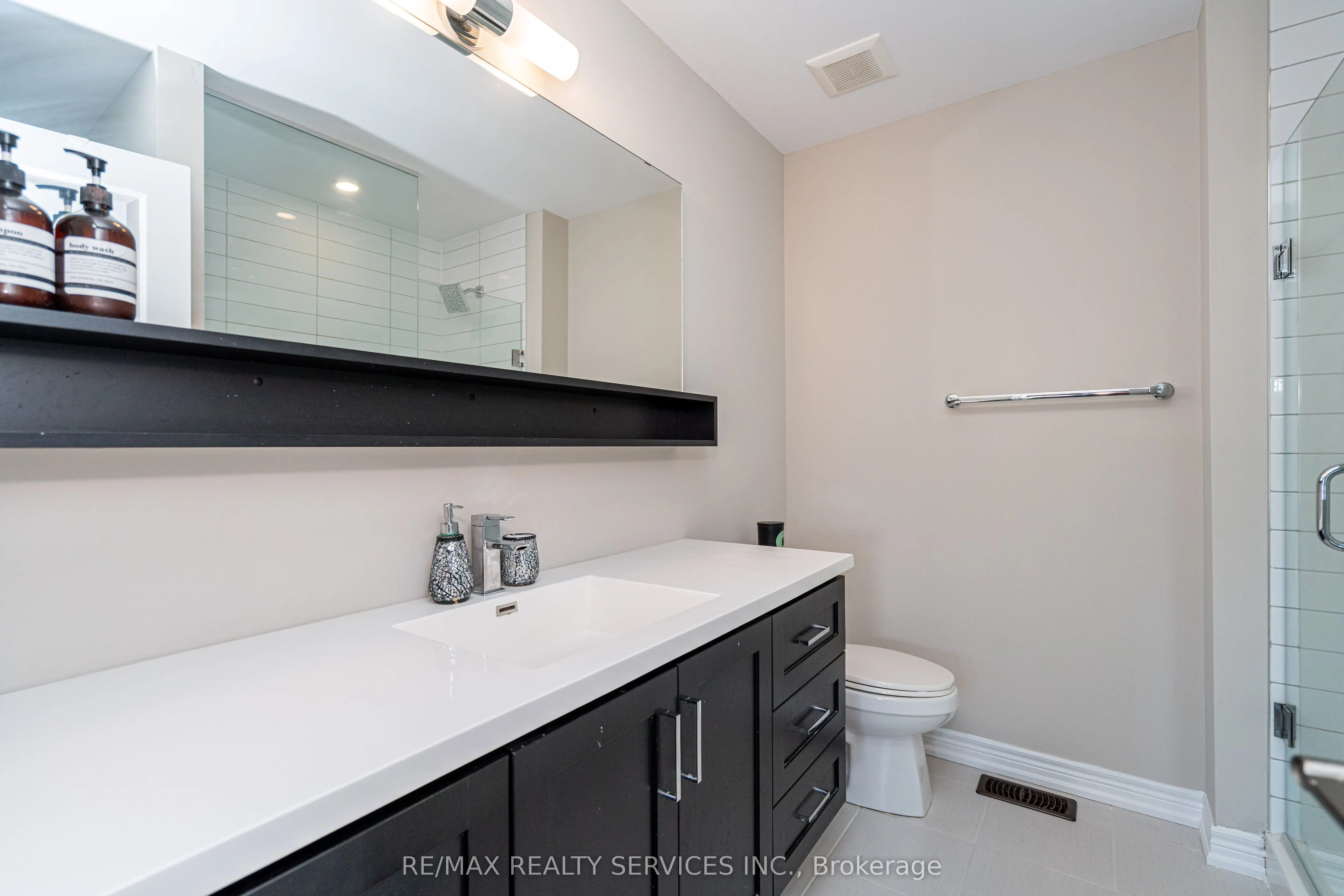 1890 Rymal Road E, #122