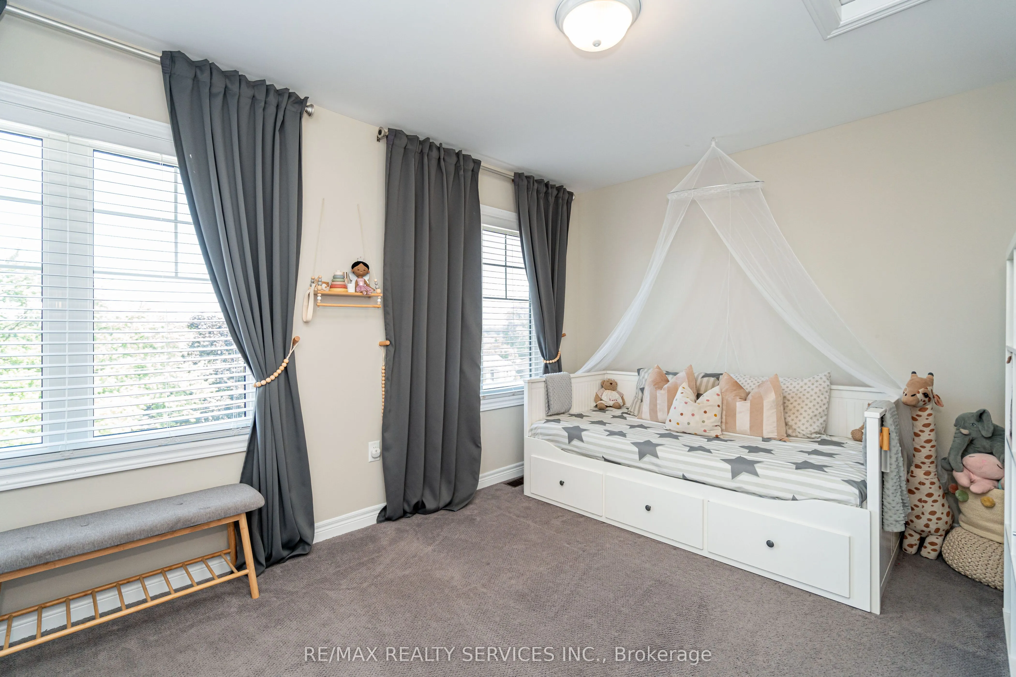 1890 Rymal Road E, #122