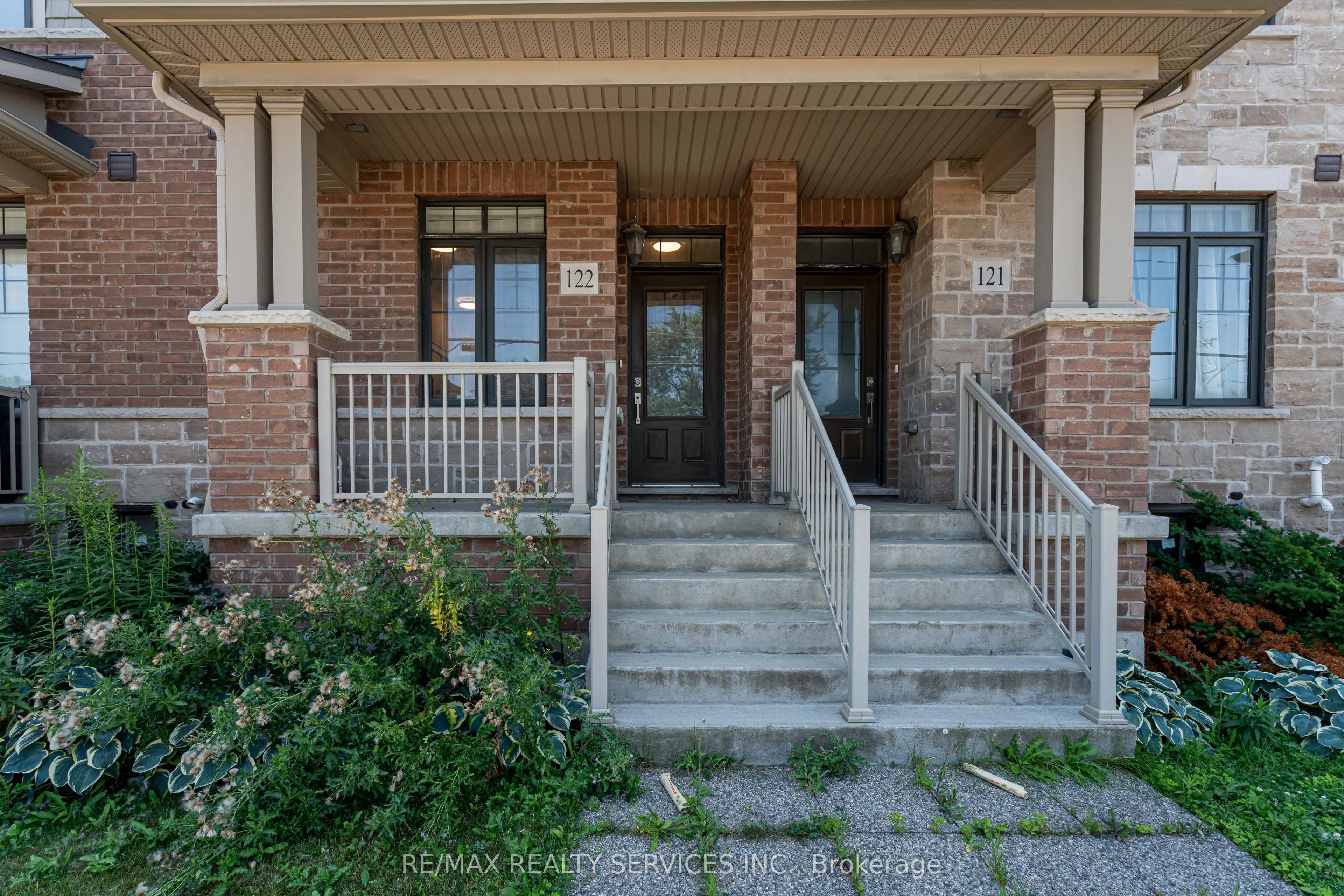 1890 Rymal Road E, #122