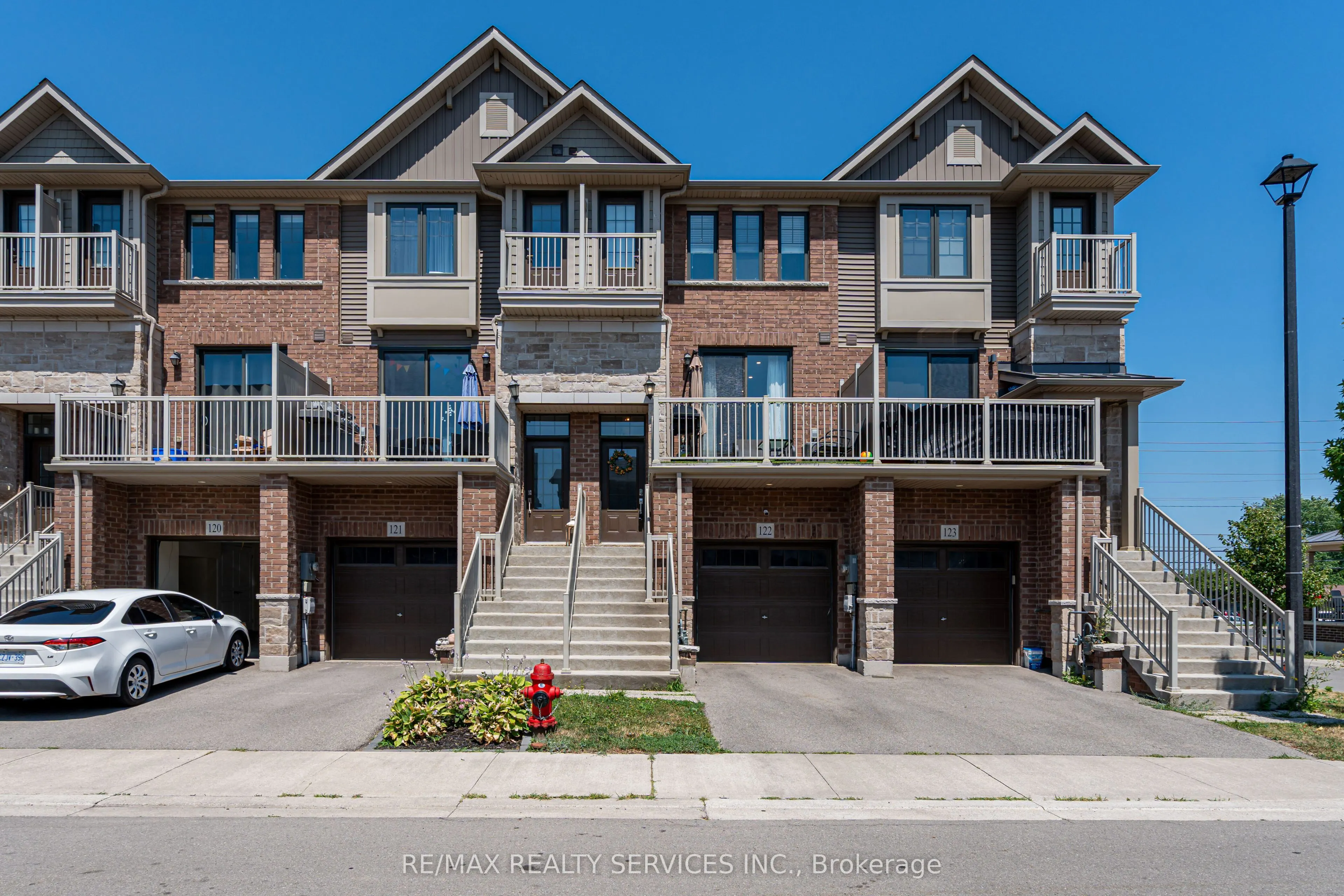 1890 Rymal Road E, #122