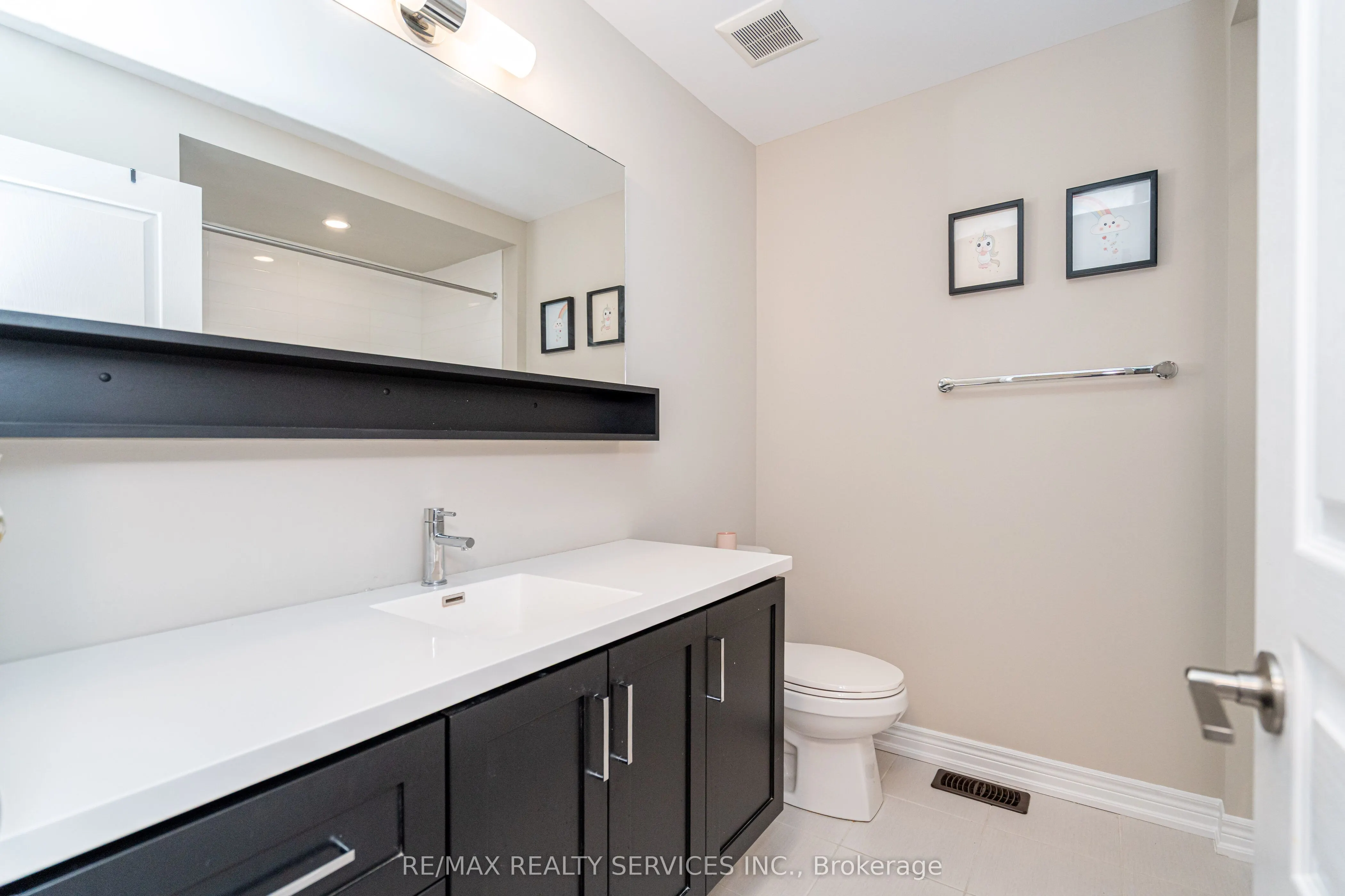 1890 Rymal Road E, #122