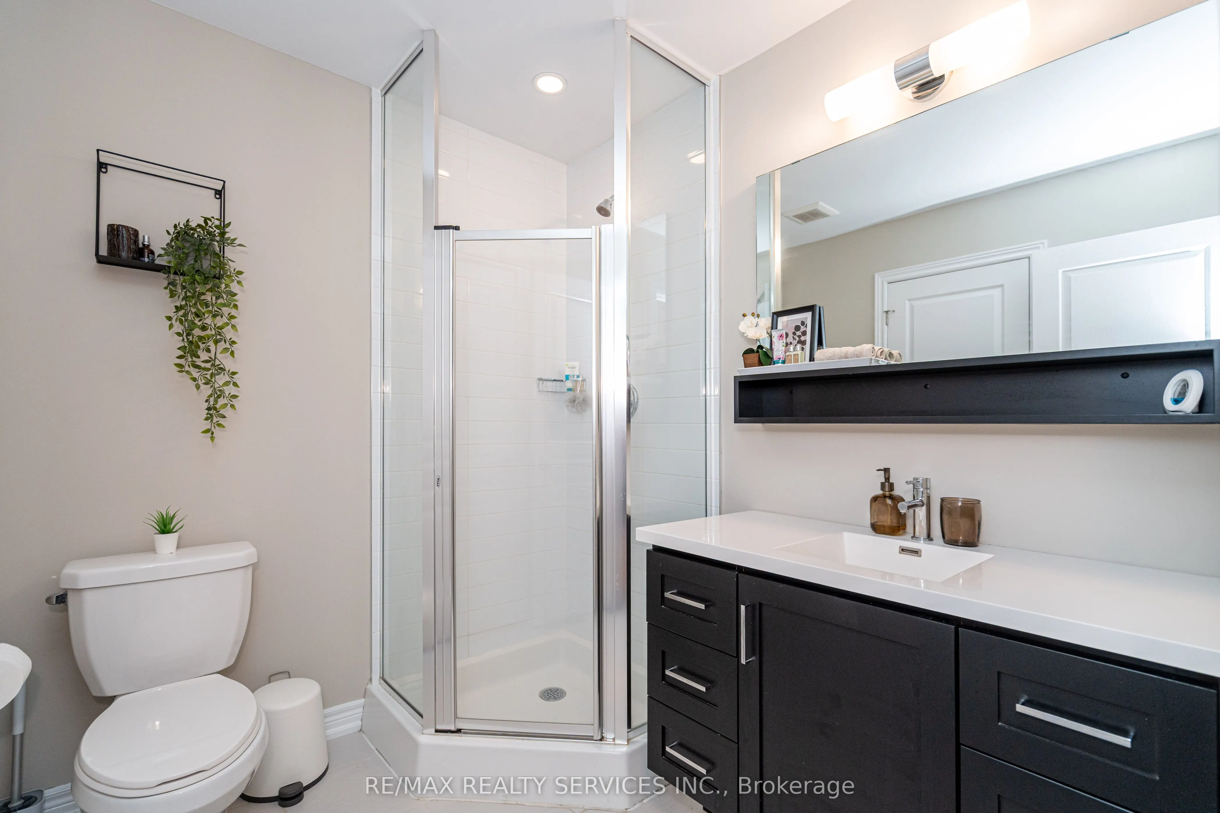 1890 Rymal Road E, #122