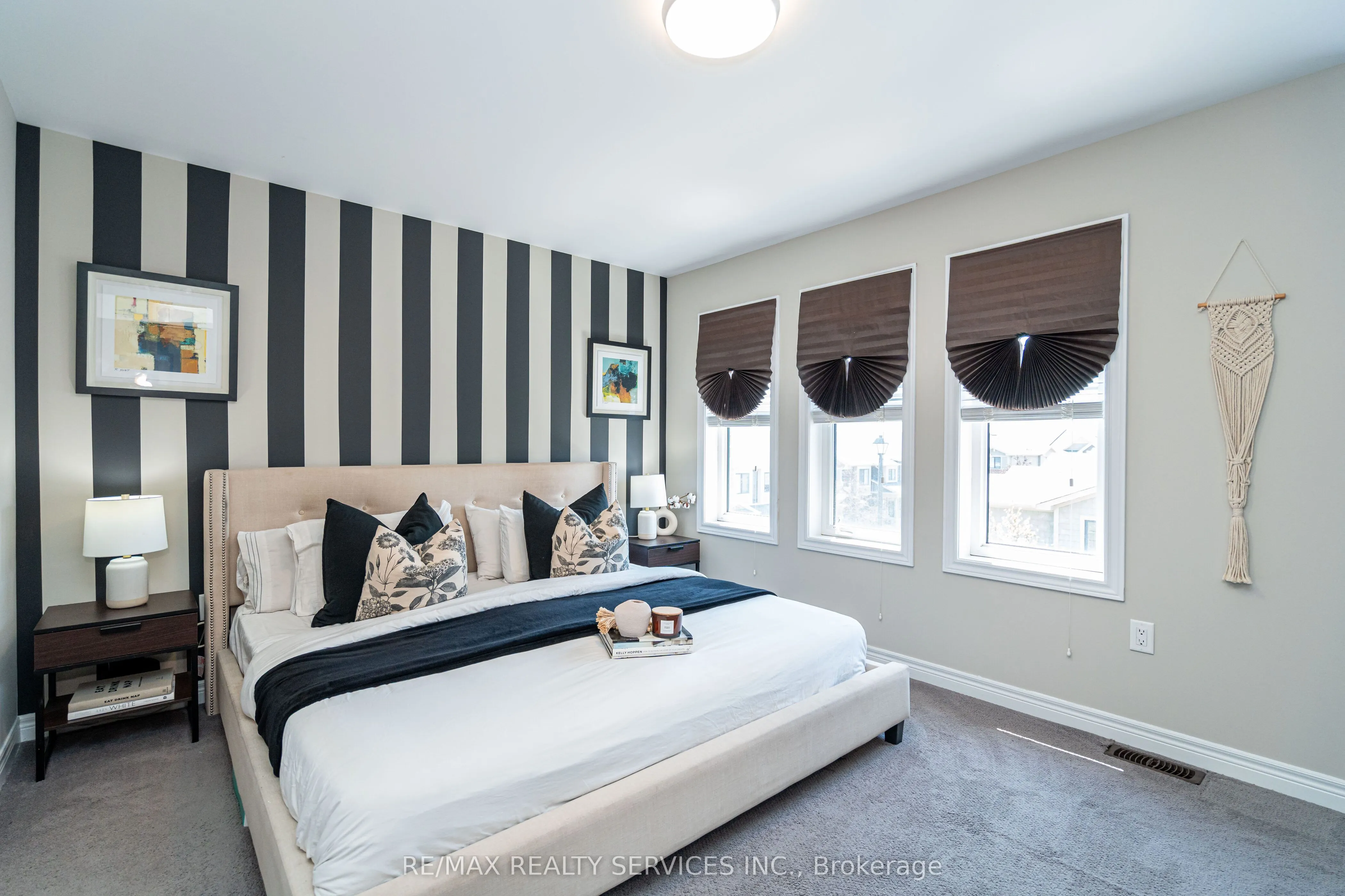 1890 Rymal Road E, #122