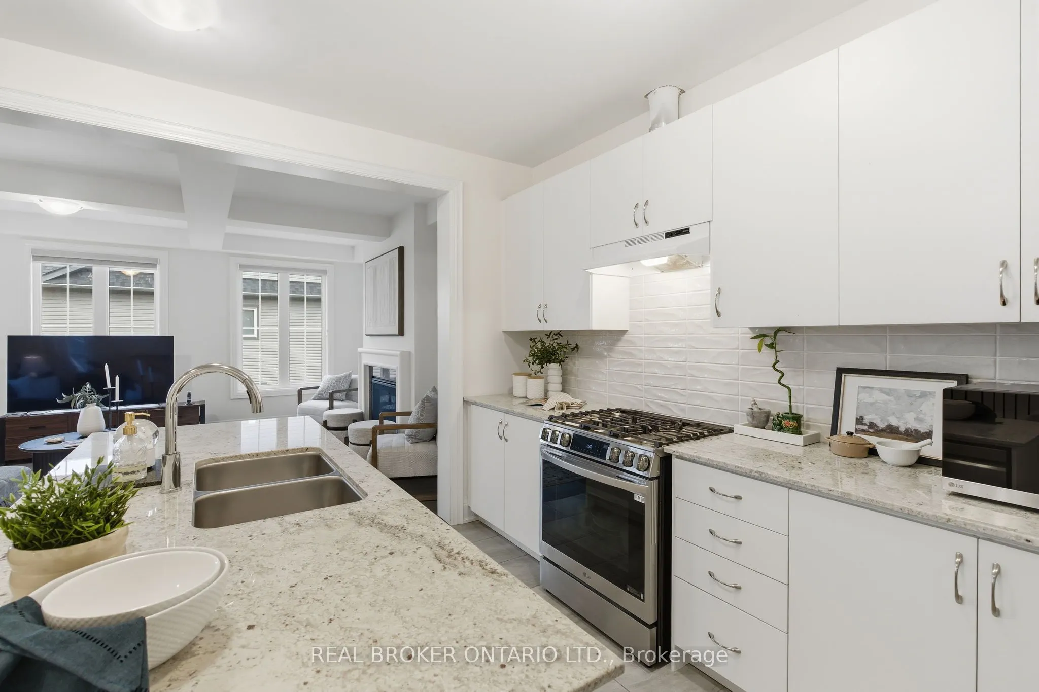 26 Autumn Frost Road