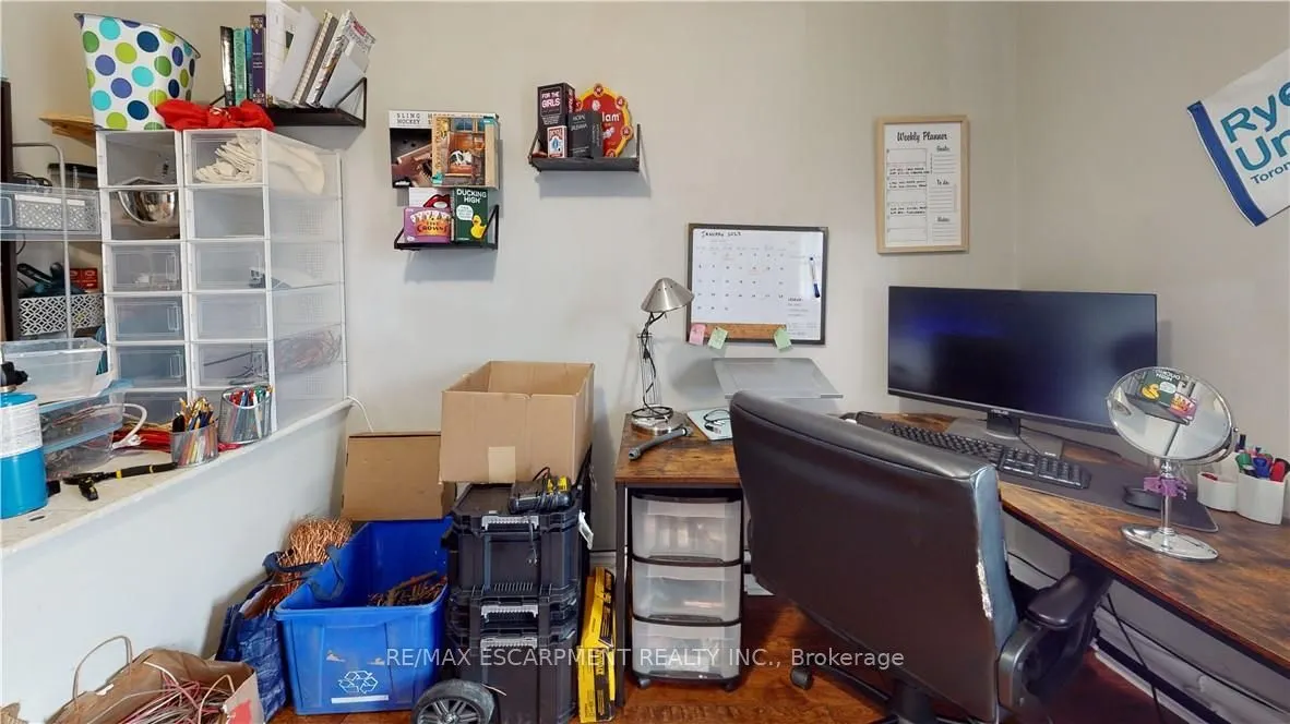 62 Barnesdale Avenue S