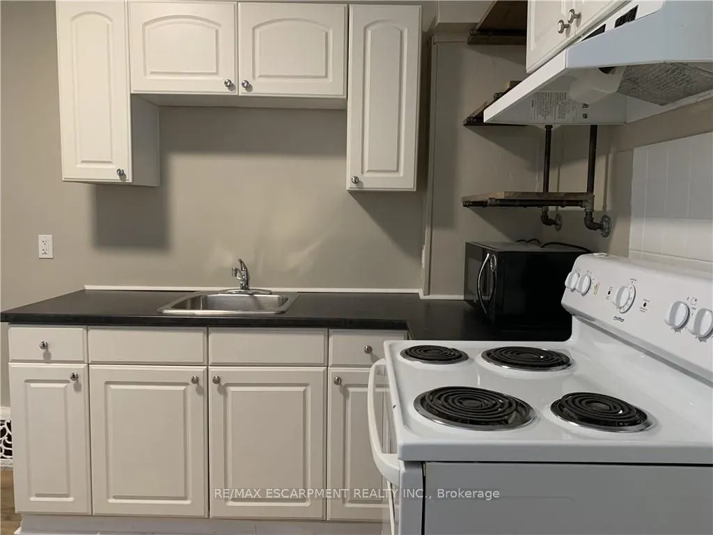 62 Barnesdale Avenue S