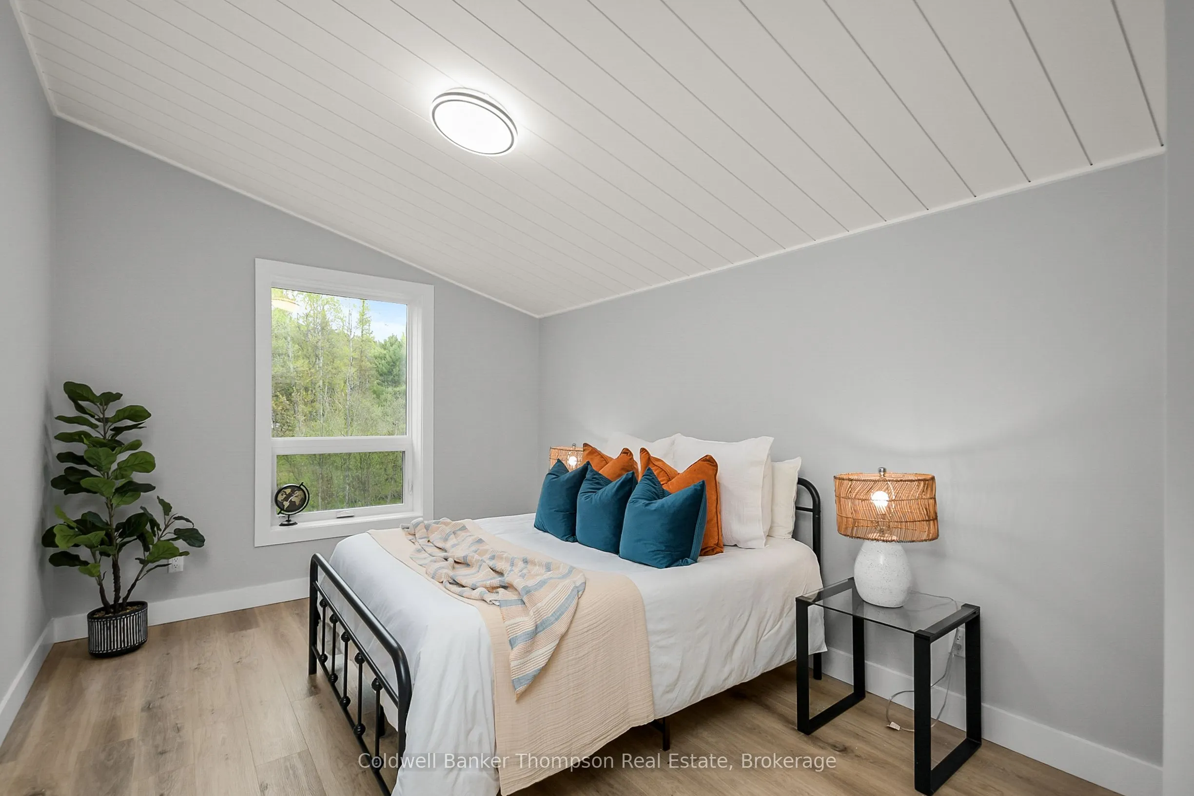 120 Vernon Shores Avenue