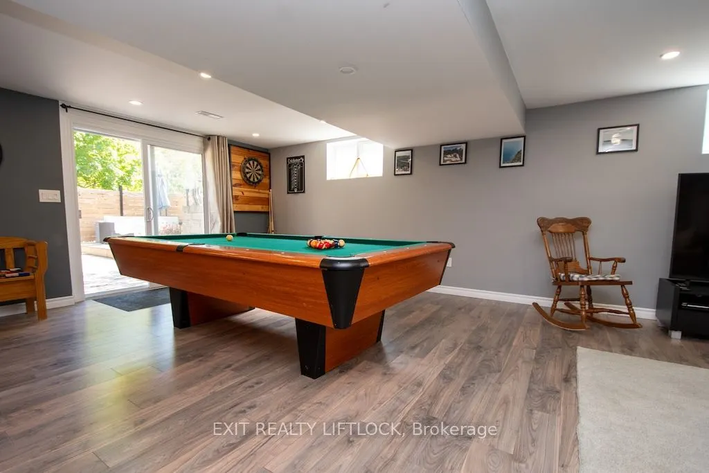 1456 Firwood Crescent