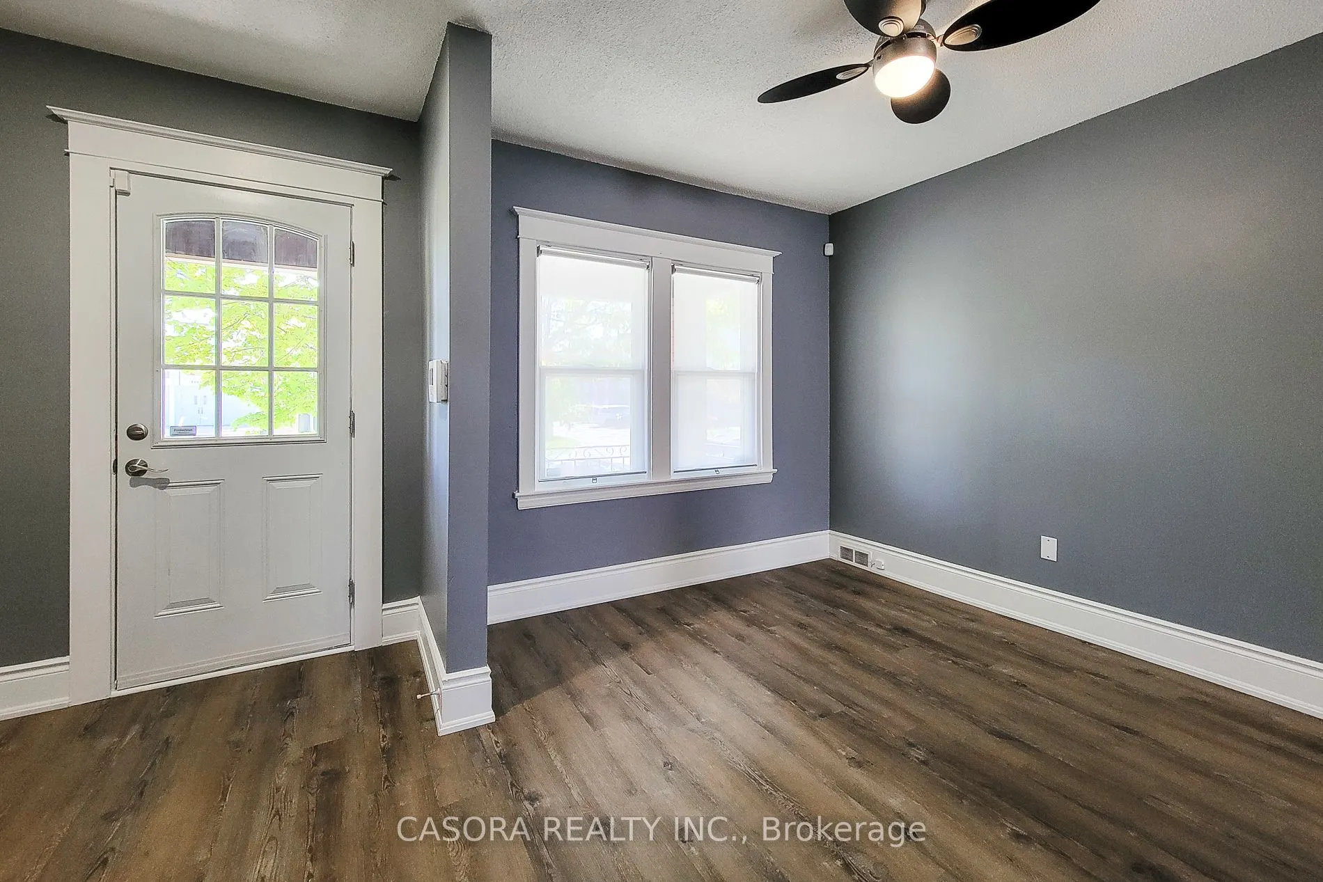 449 Hughson Street N