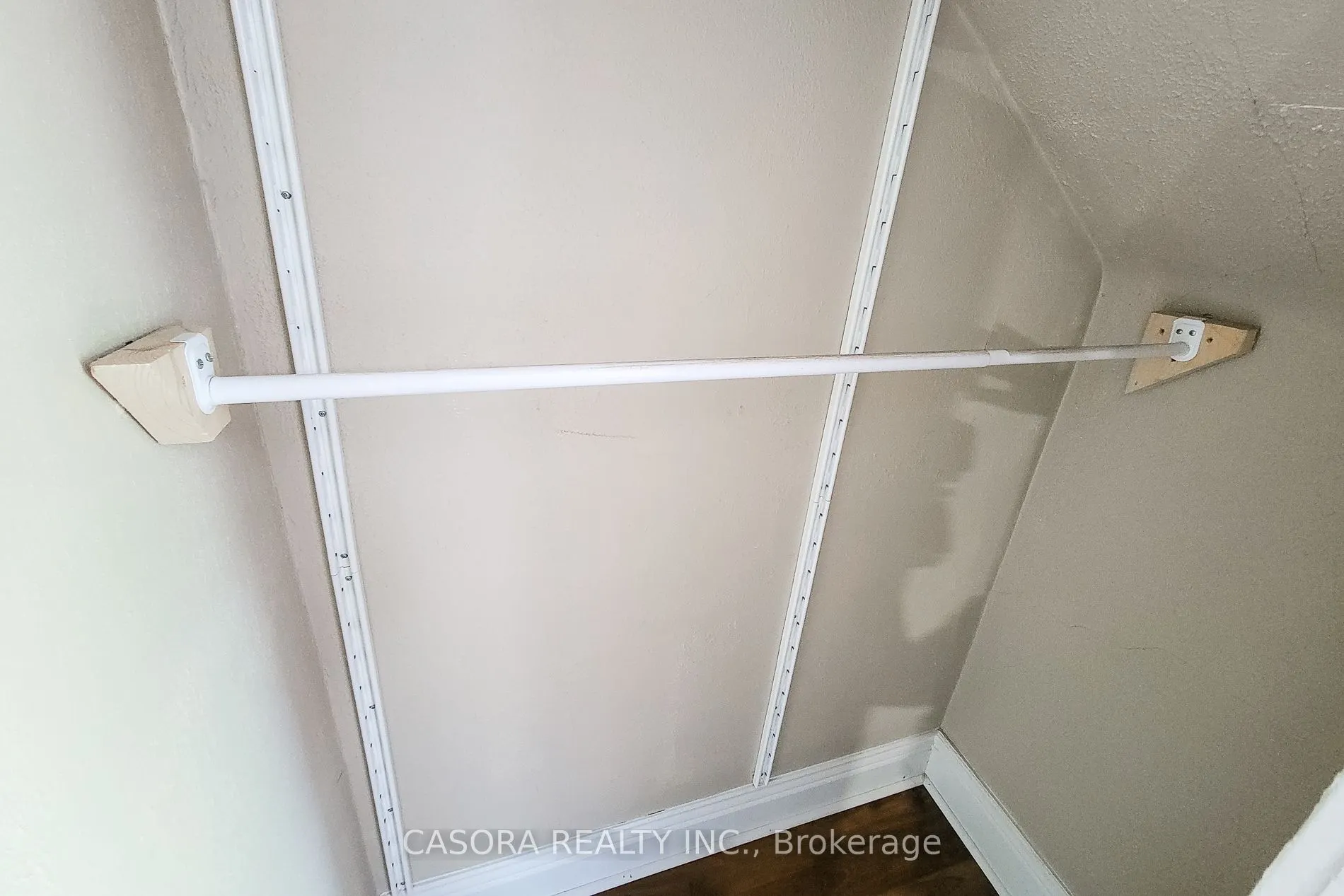 449 Hughson Street N