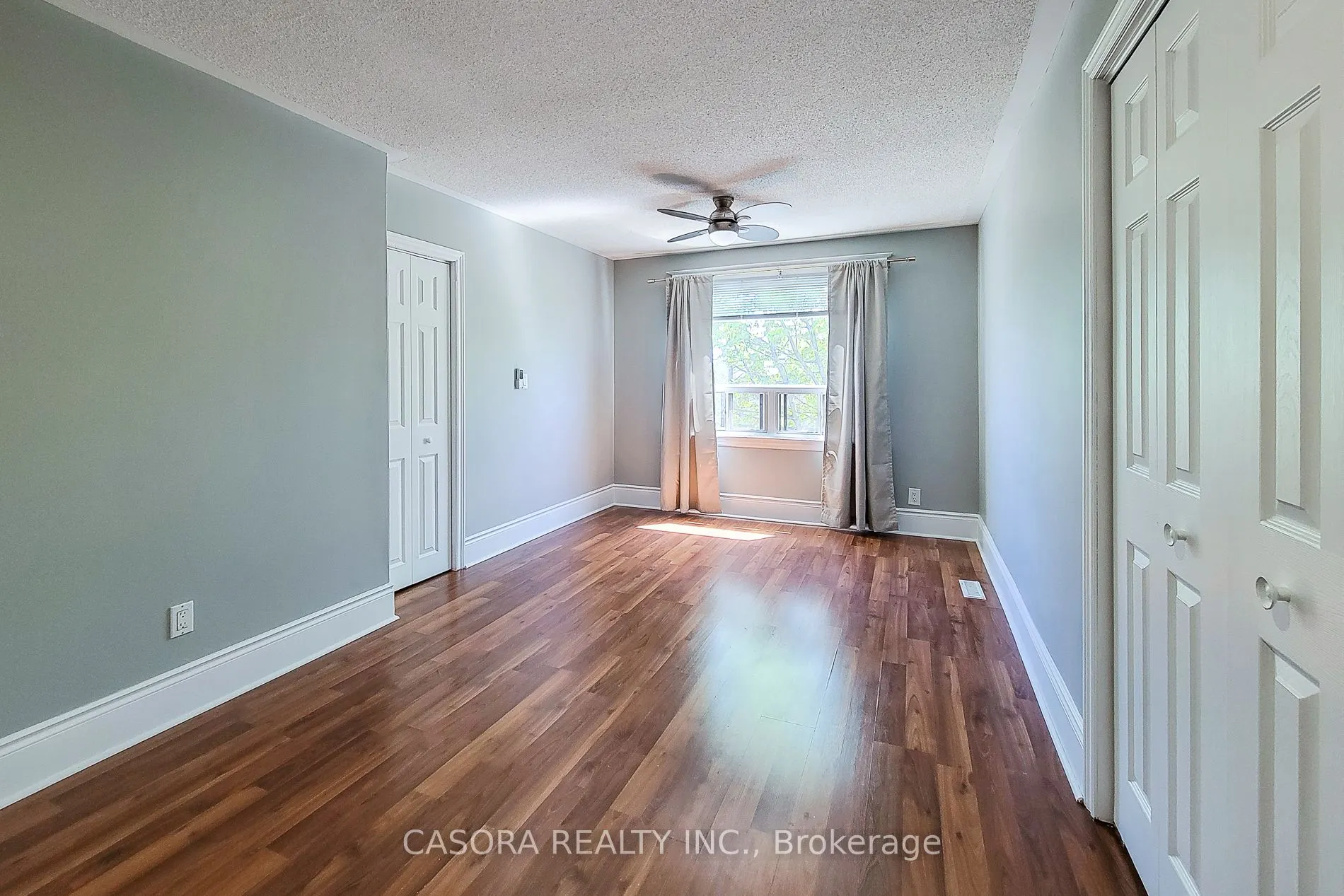 449 Hughson Street N