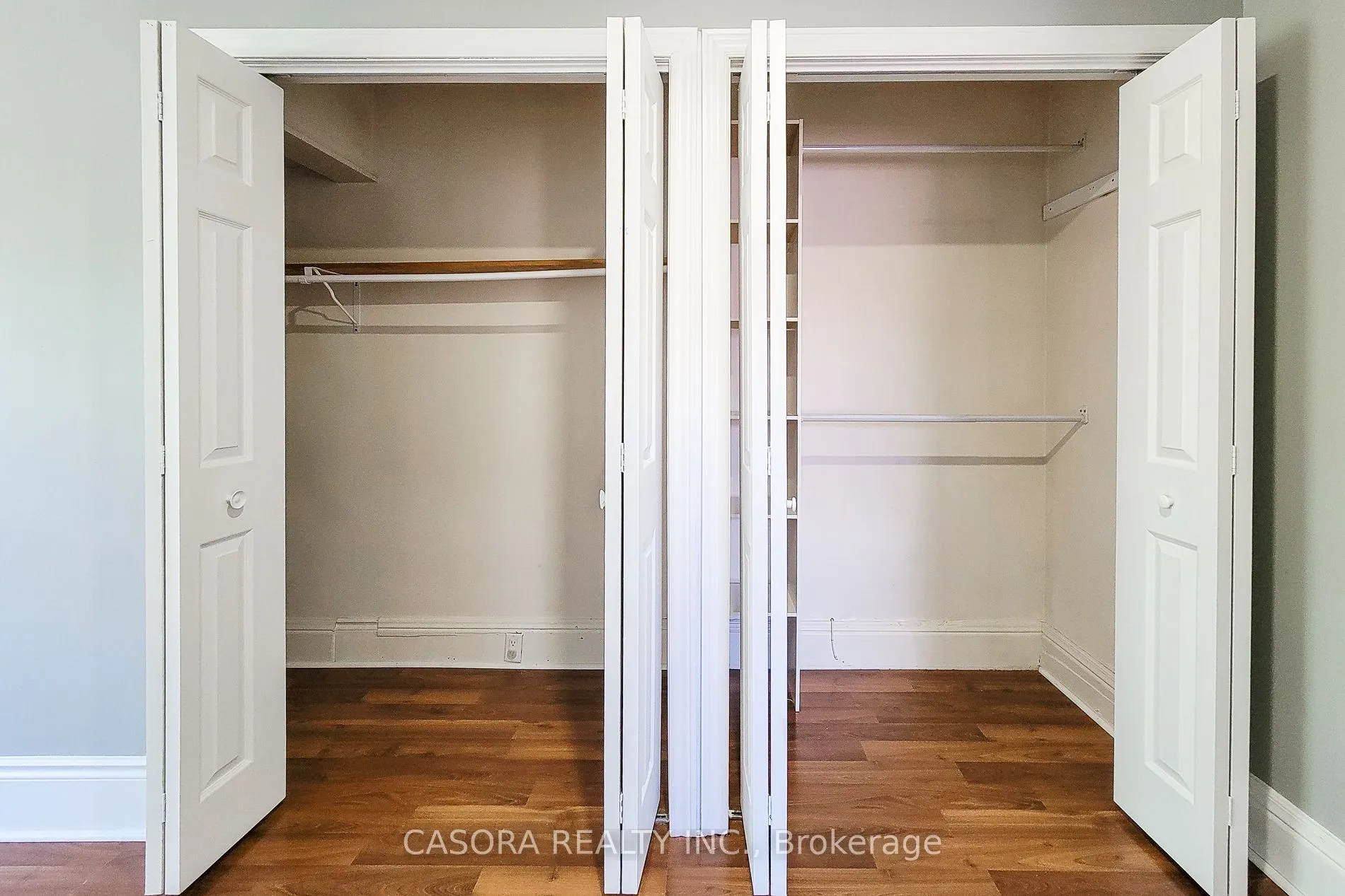 449 Hughson Street N