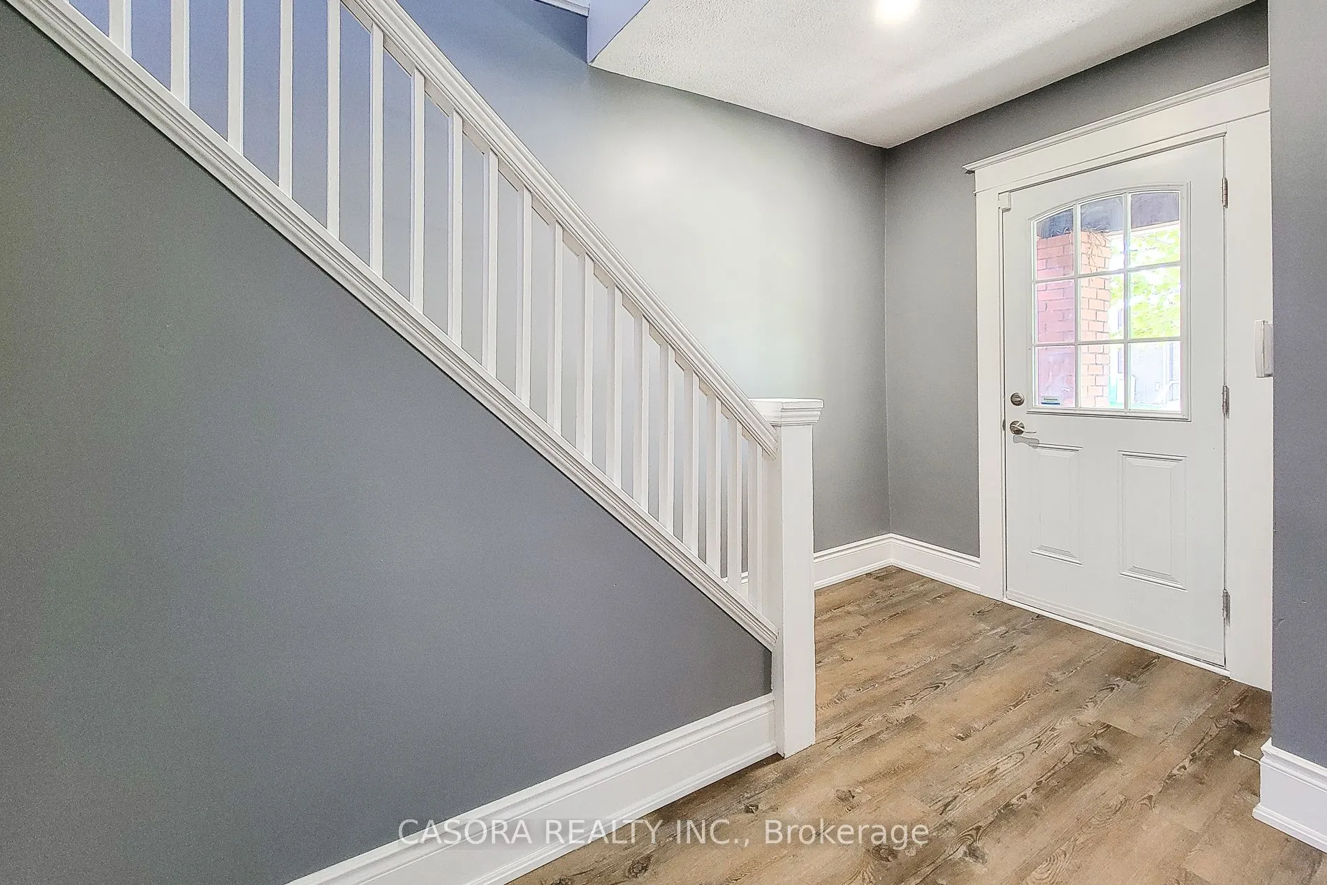 449 Hughson Street N