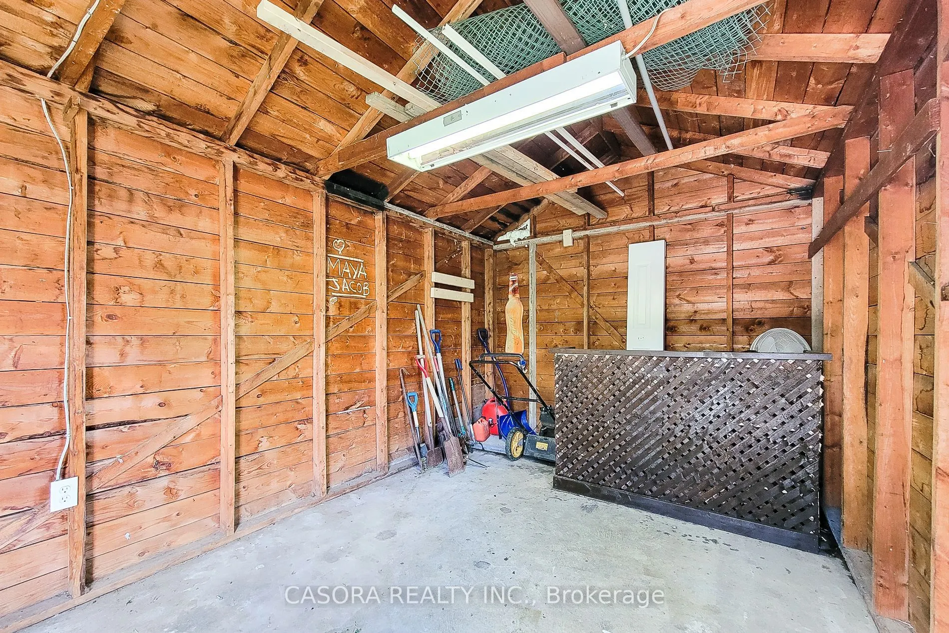 449 Hughson Street N