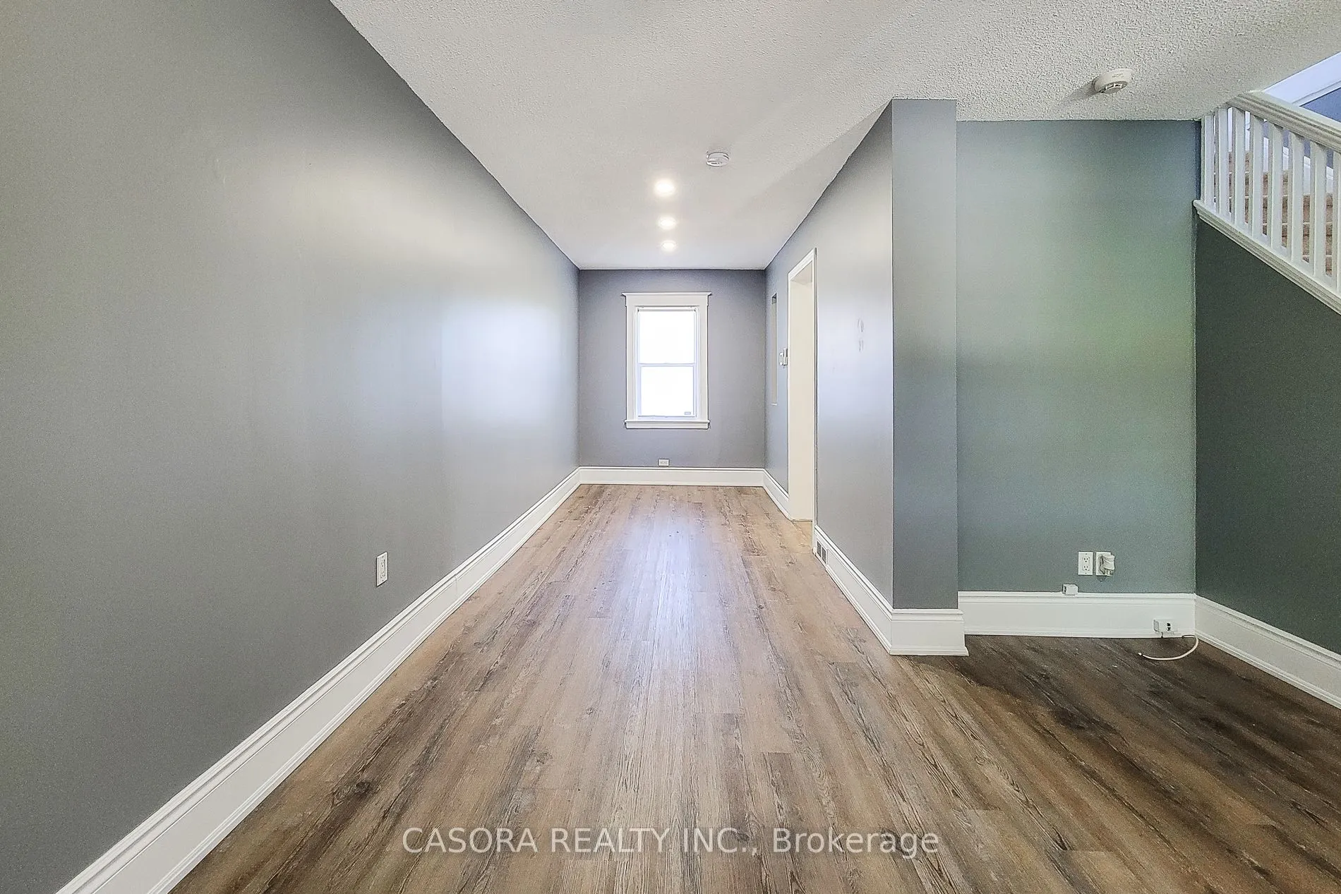 449 Hughson Street N