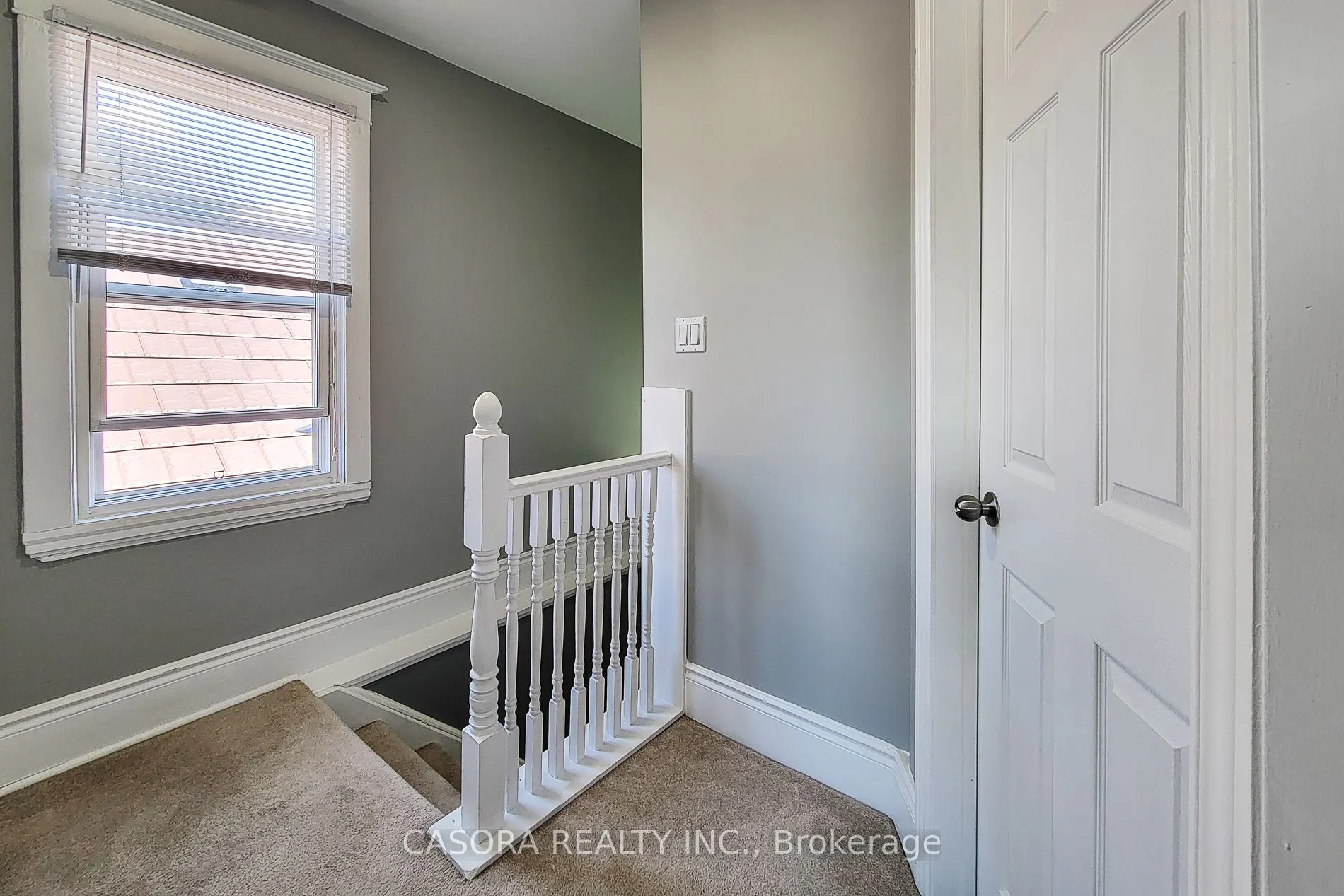 449 Hughson Street N