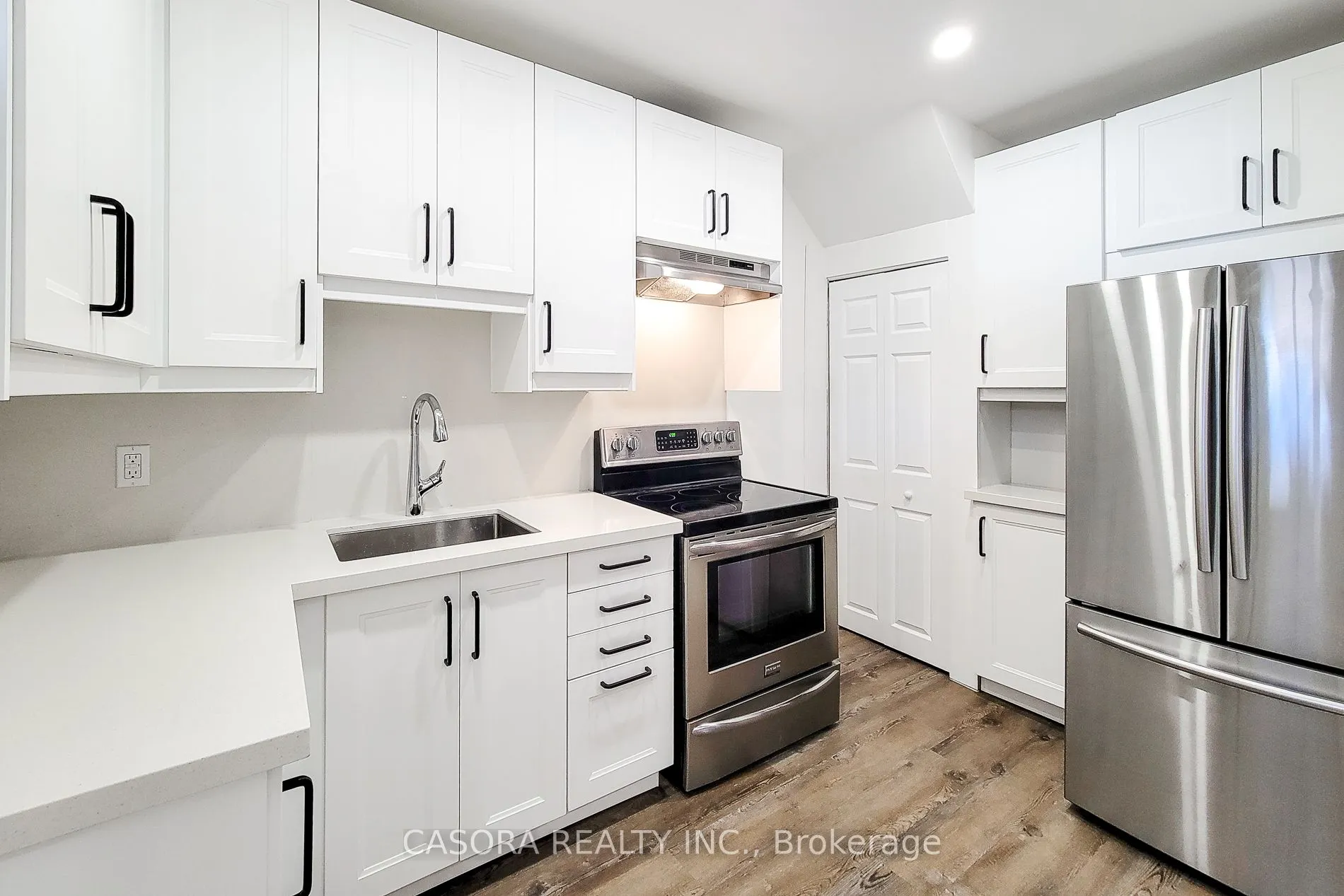 449 Hughson Street N