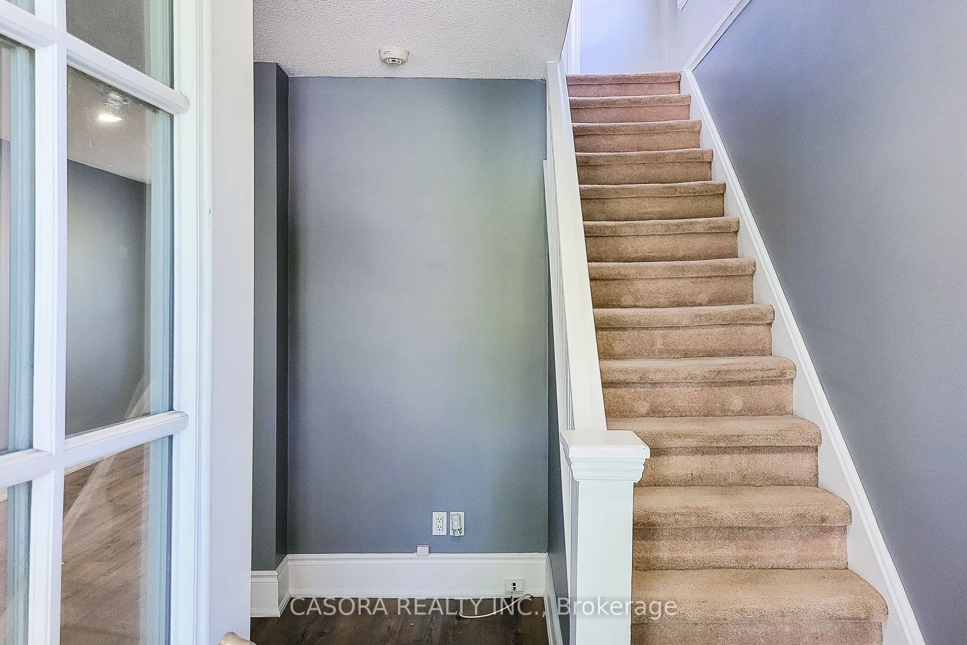 449 Hughson Street N