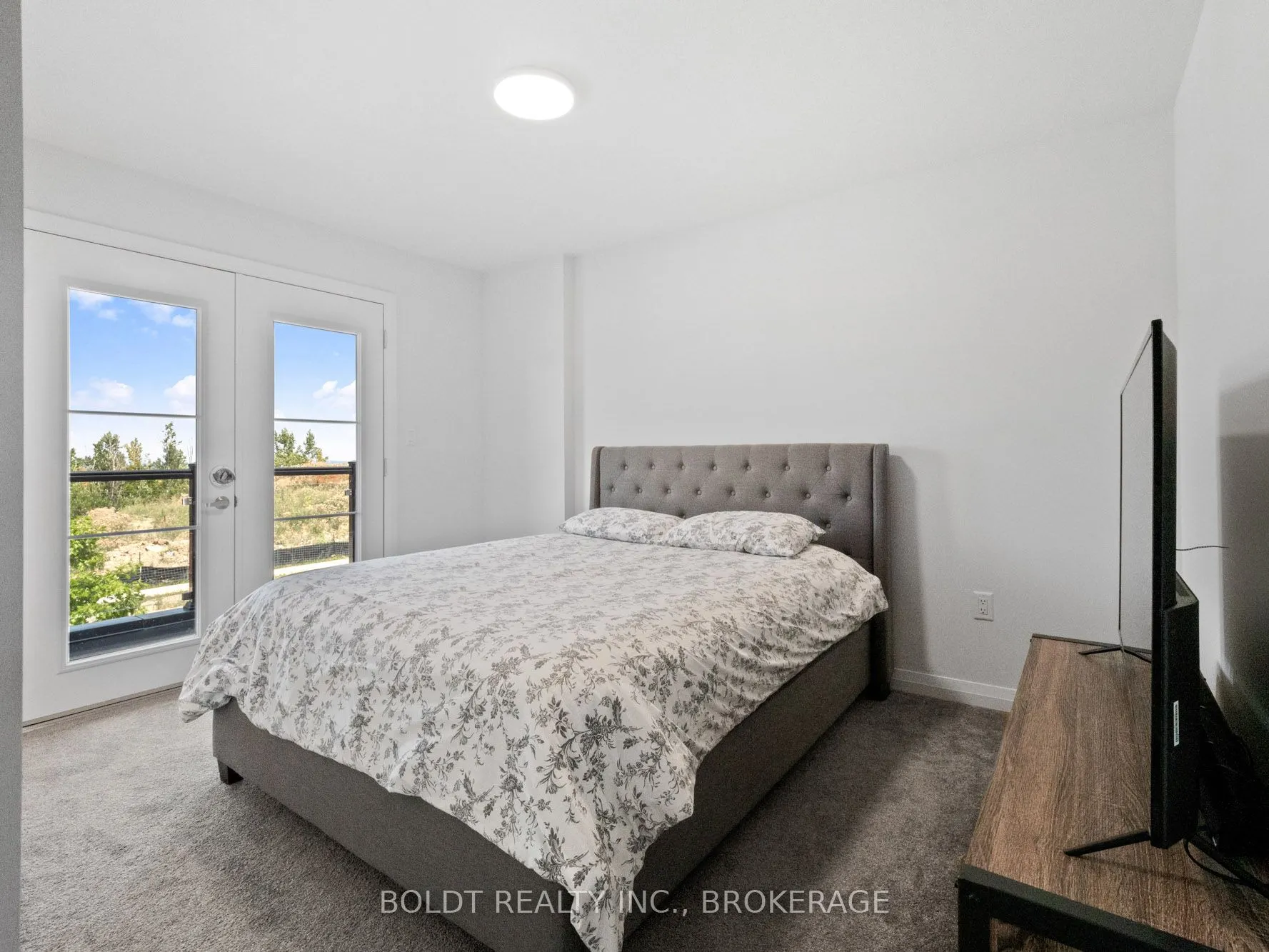 3980 Highland Park Drive