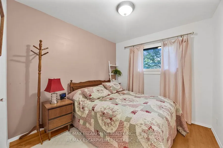 172 Old Ancaster Road