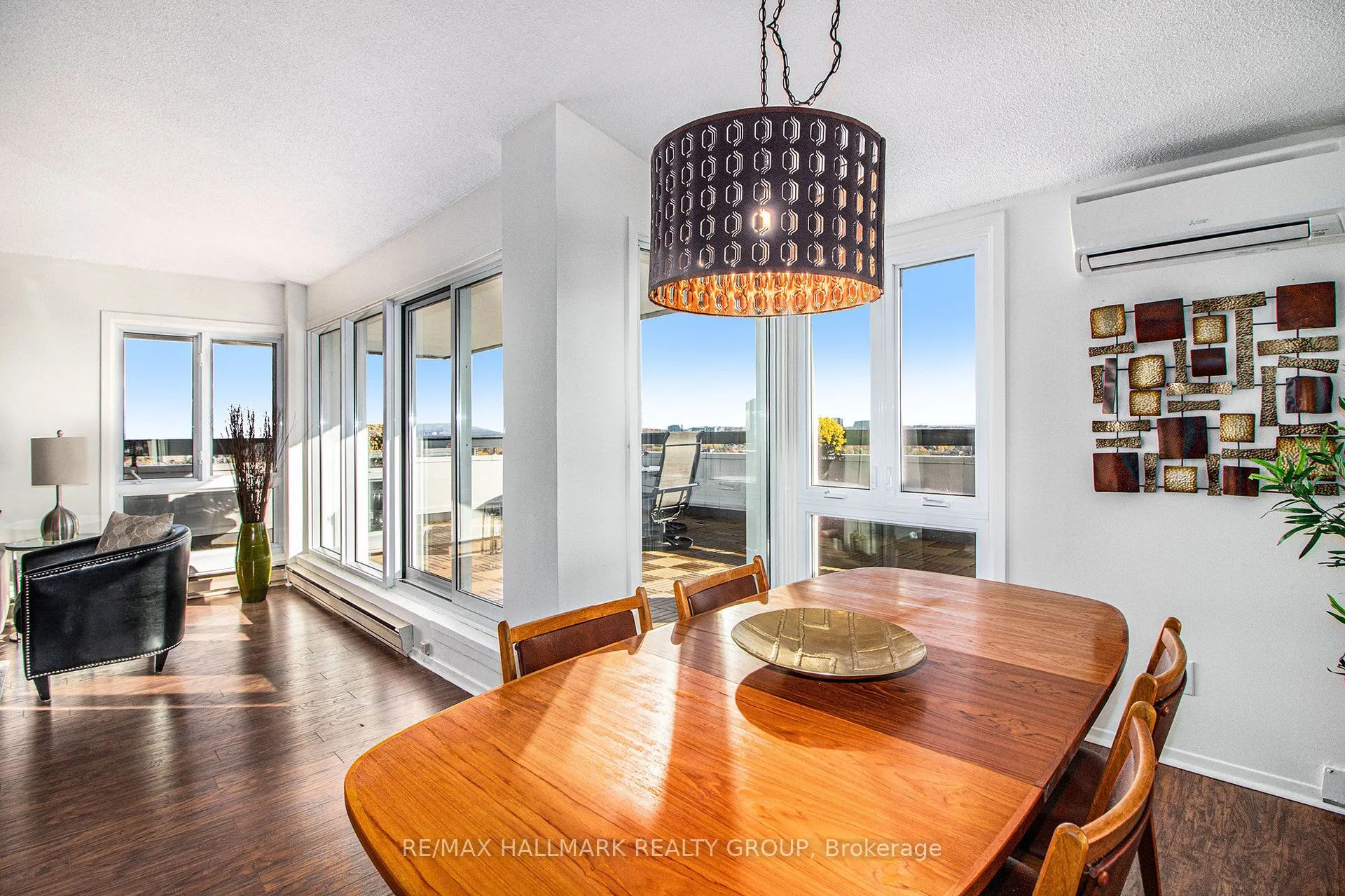 158C McArthur Avenue, #PH4