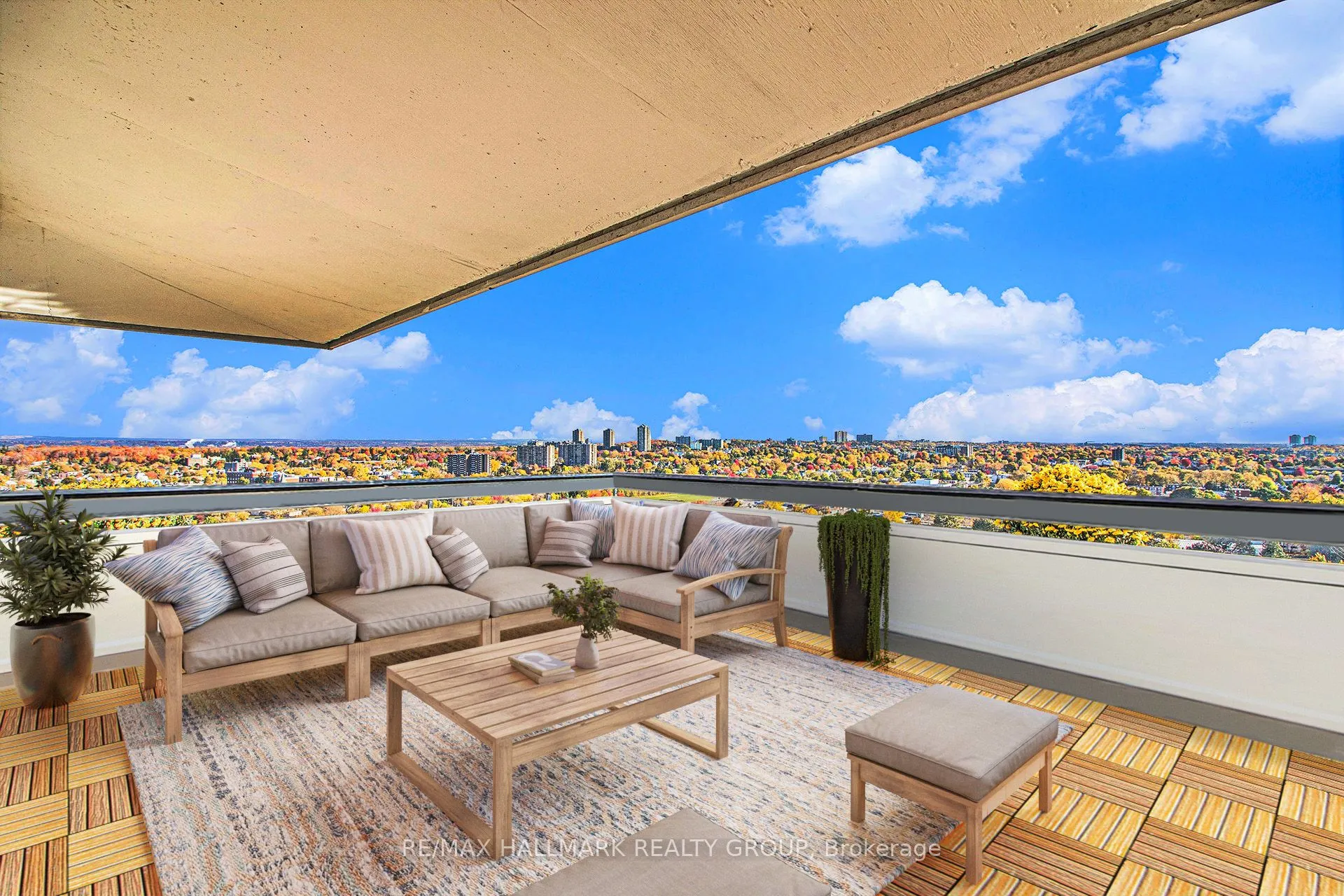 158C McArthur Avenue, #PH4