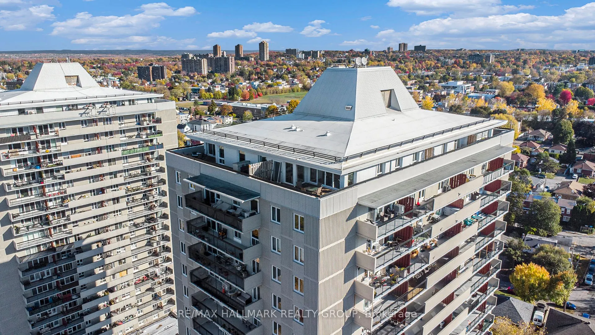 158C McArthur Avenue, #PH4