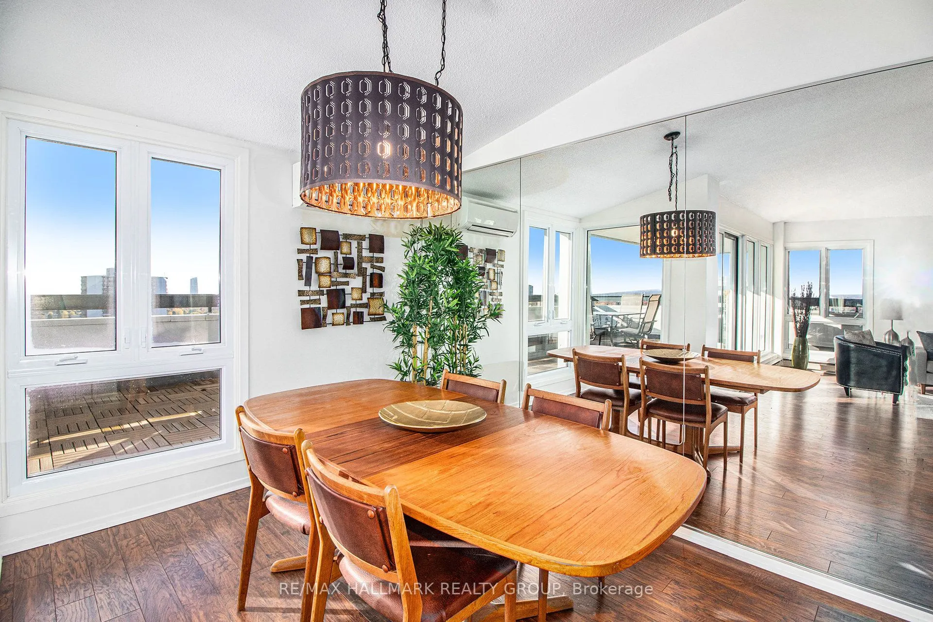 158C McArthur Avenue, #PH4