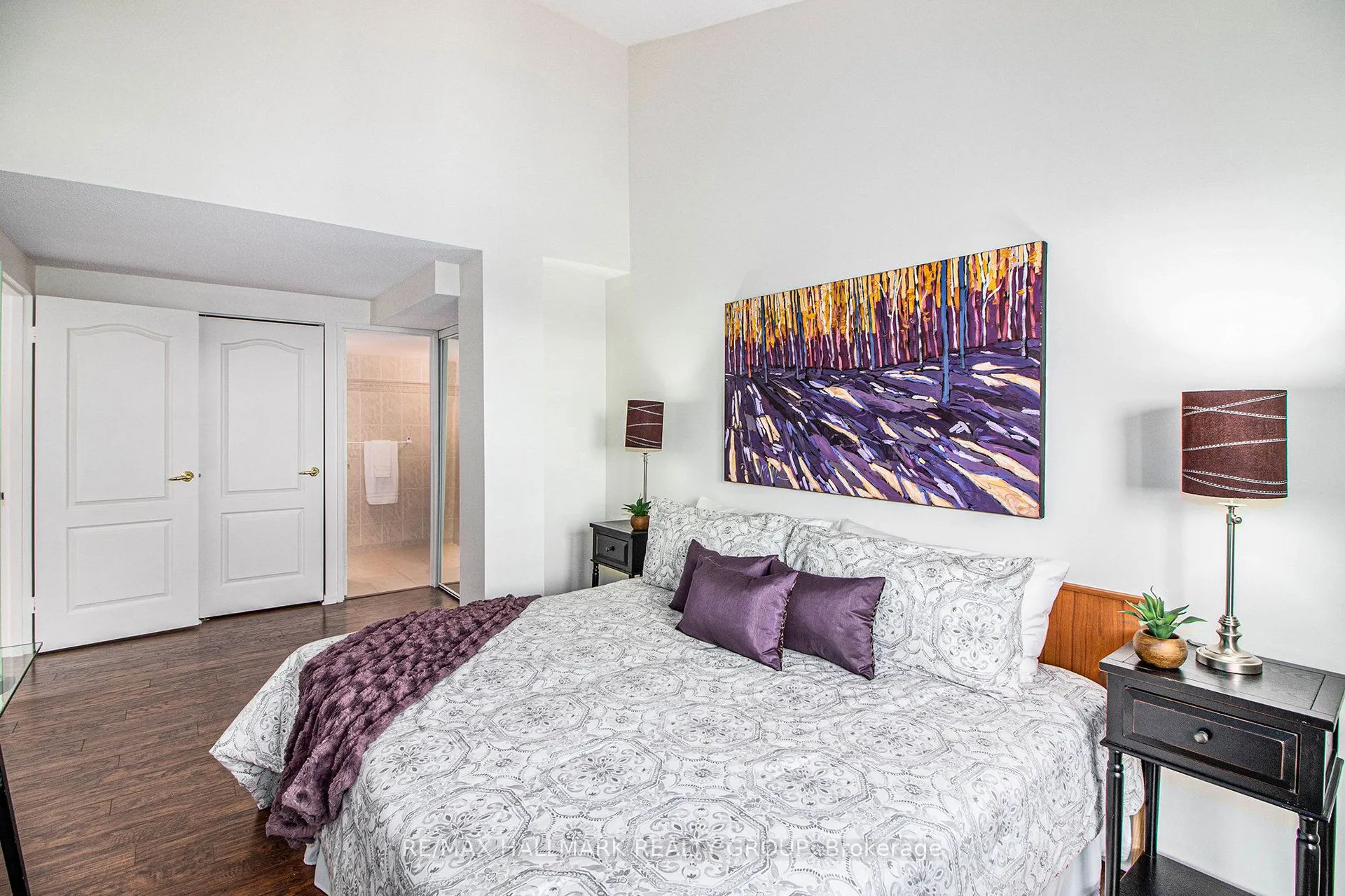 158C McArthur Avenue, #PH4