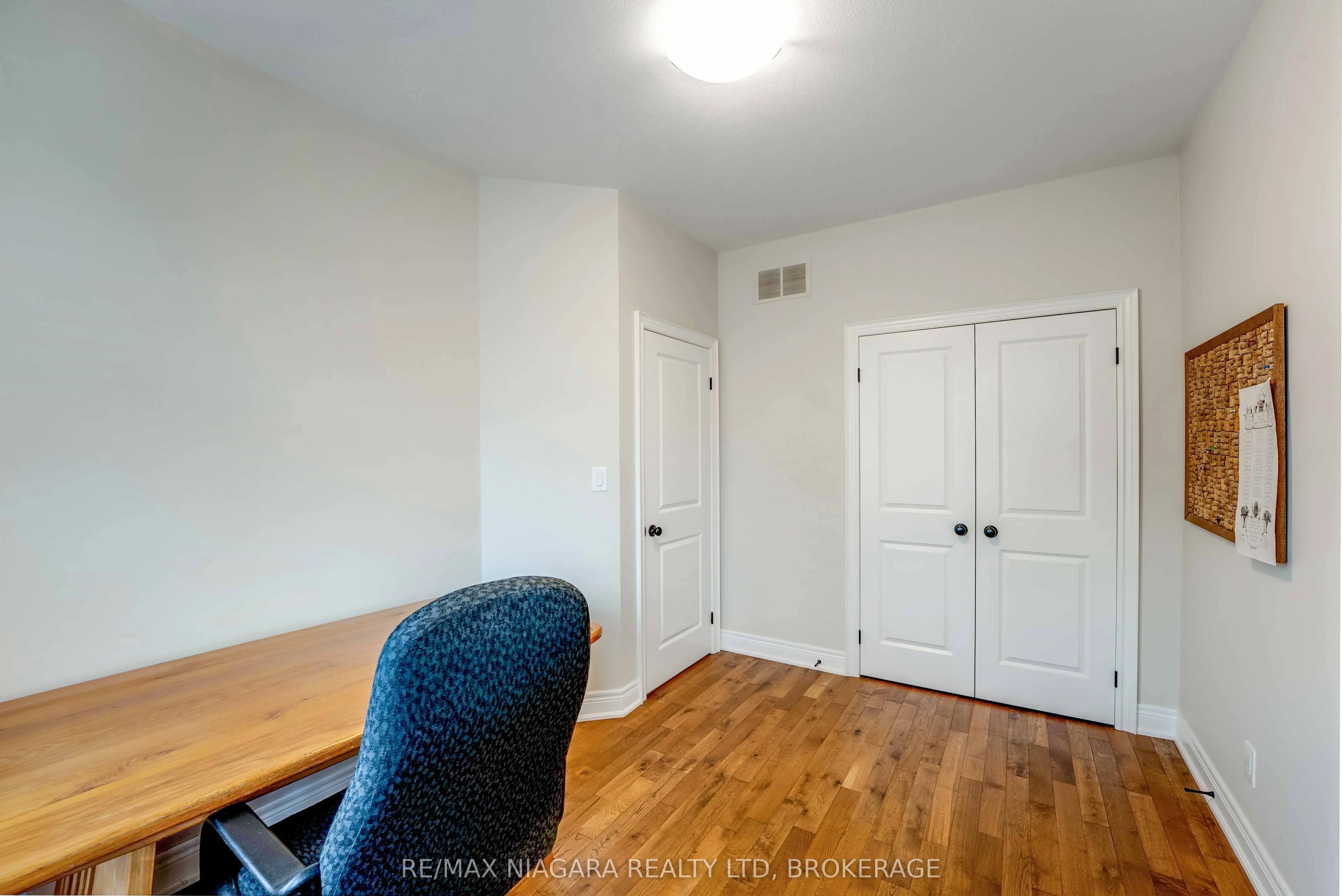 24 EMERALD COMMON, #Call LBO