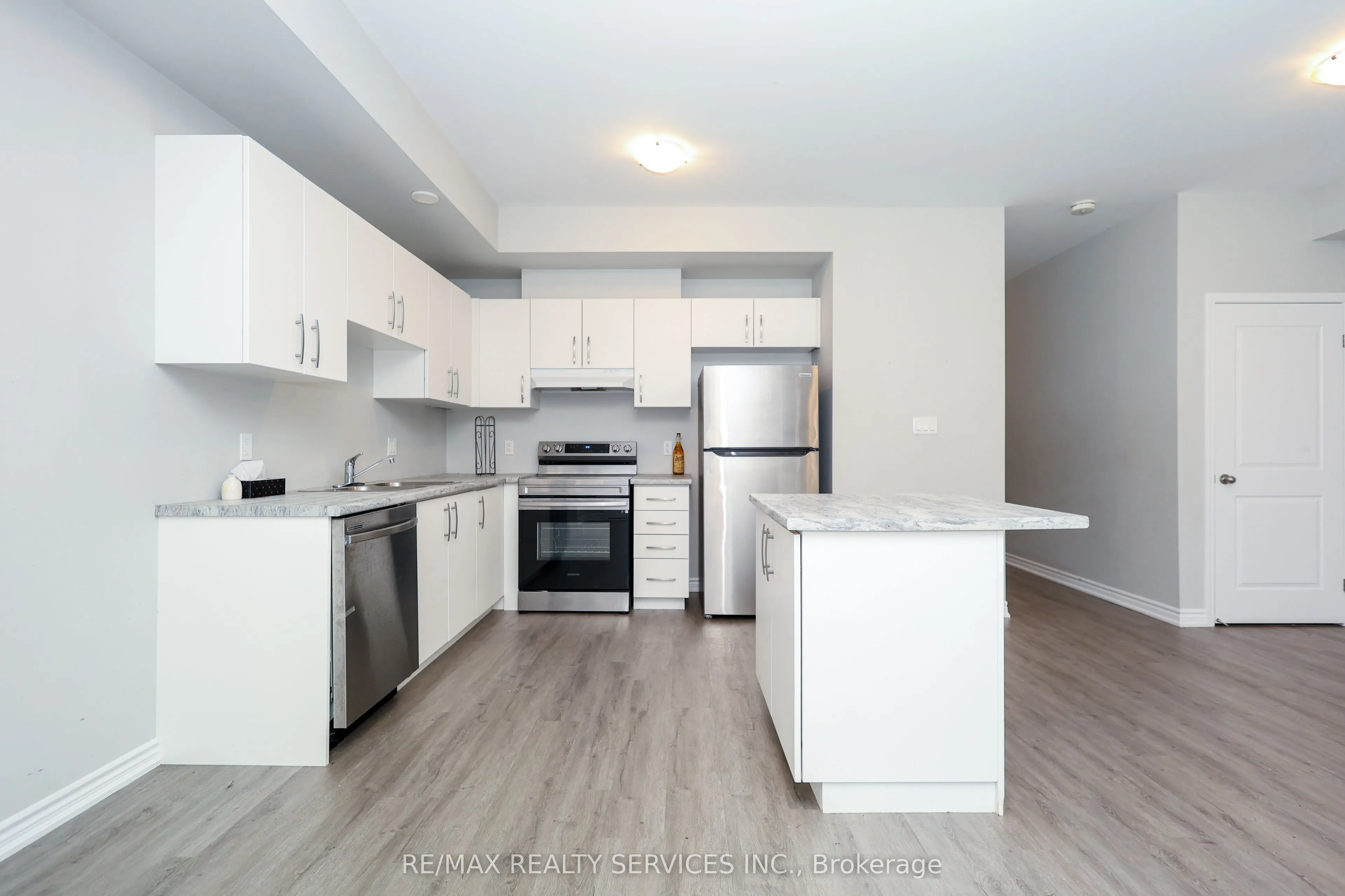 35 Perenack Avenue, #17