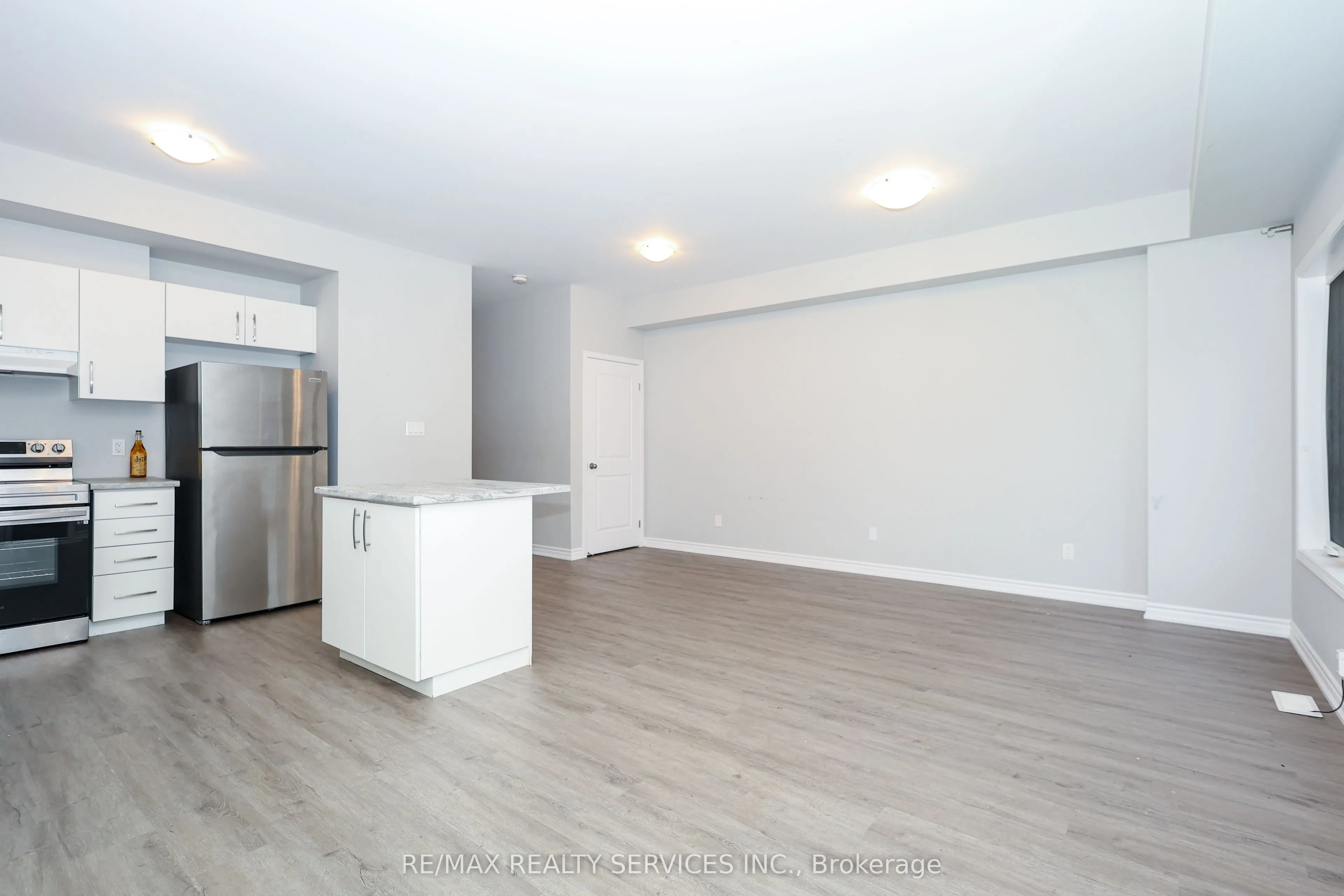 35 Perenack Avenue, #17